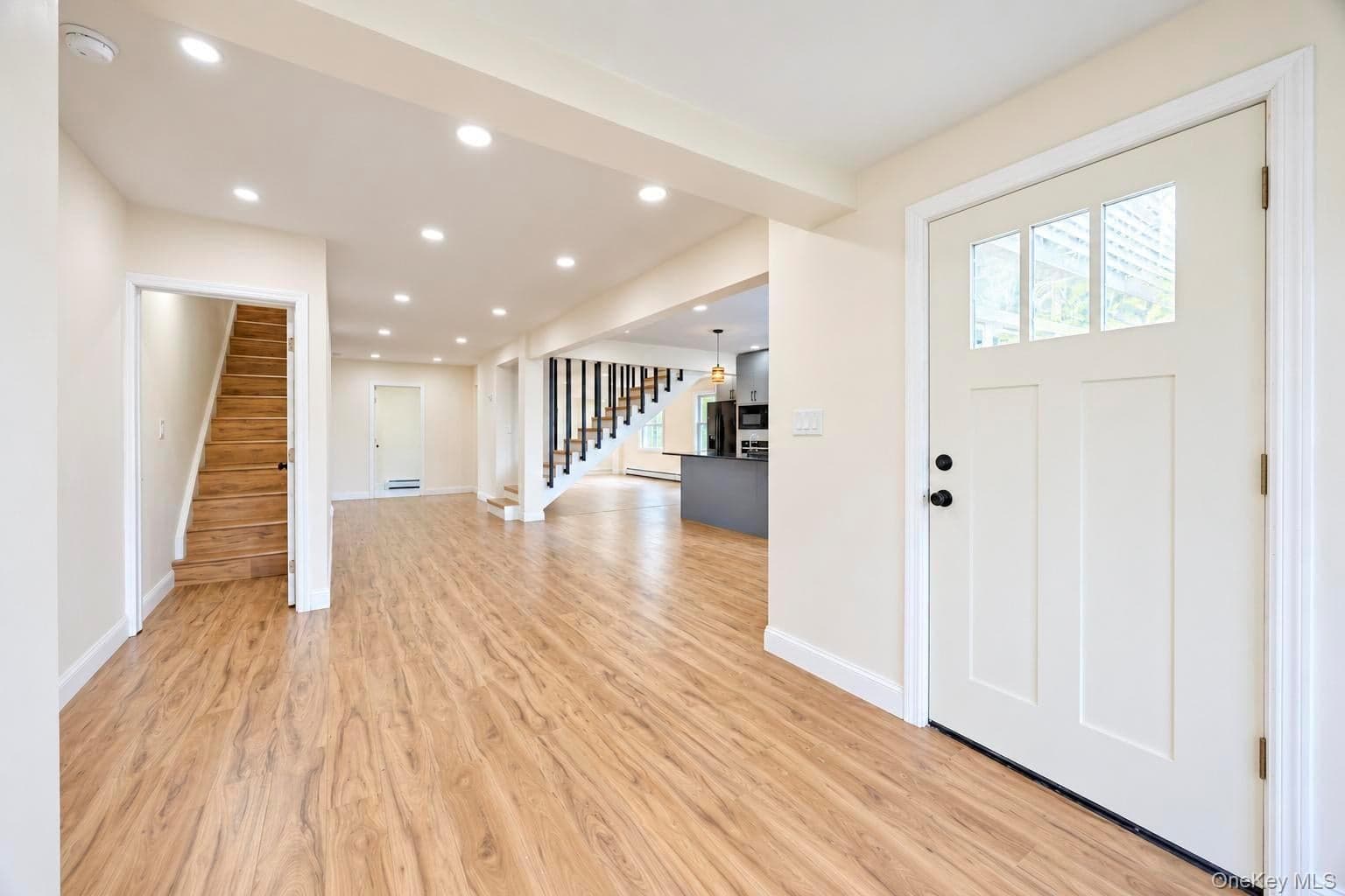93 Vermont Avenue thumbnail 9