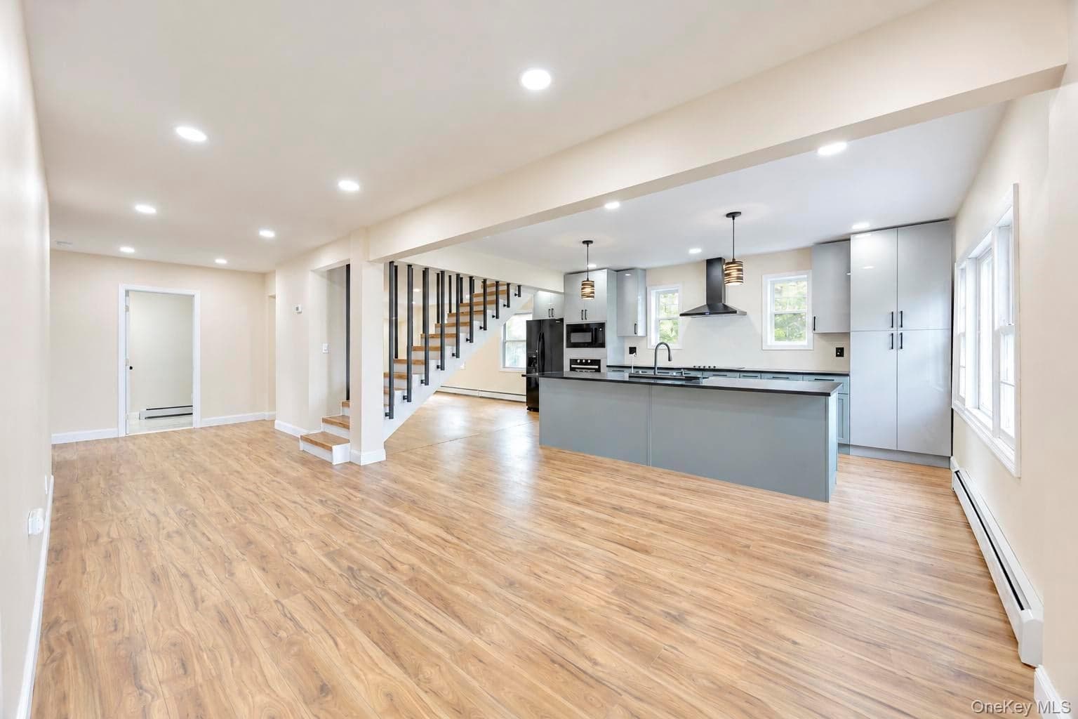 93 Vermont Avenue thumbnail 10