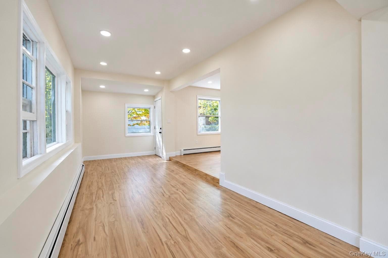 93 Vermont Avenue thumbnail 27