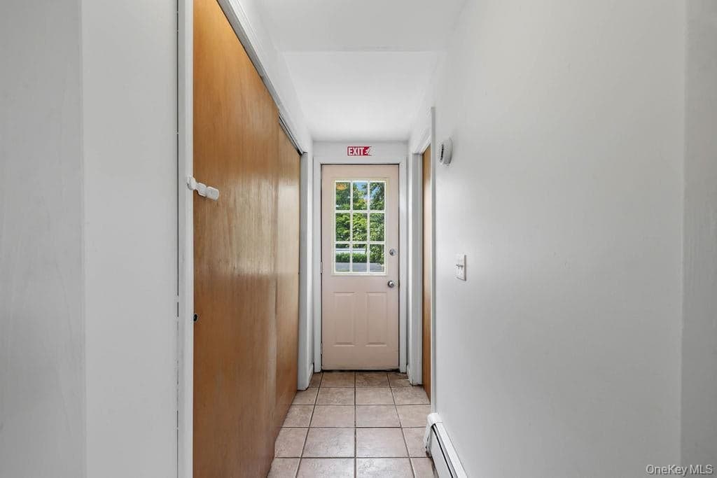 29 Blauvelt Avenue thumbnail 12