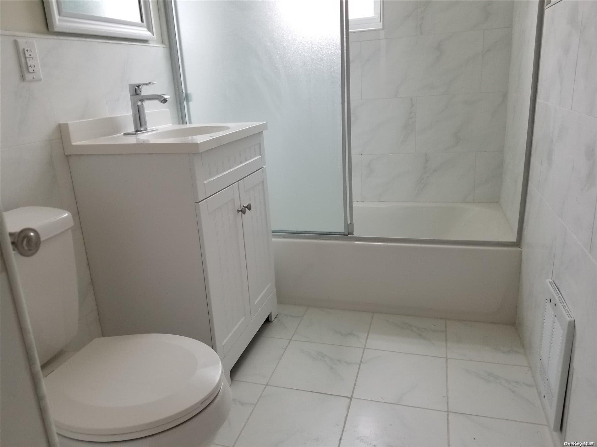 3530 Mickle Avenue thumbnail 9