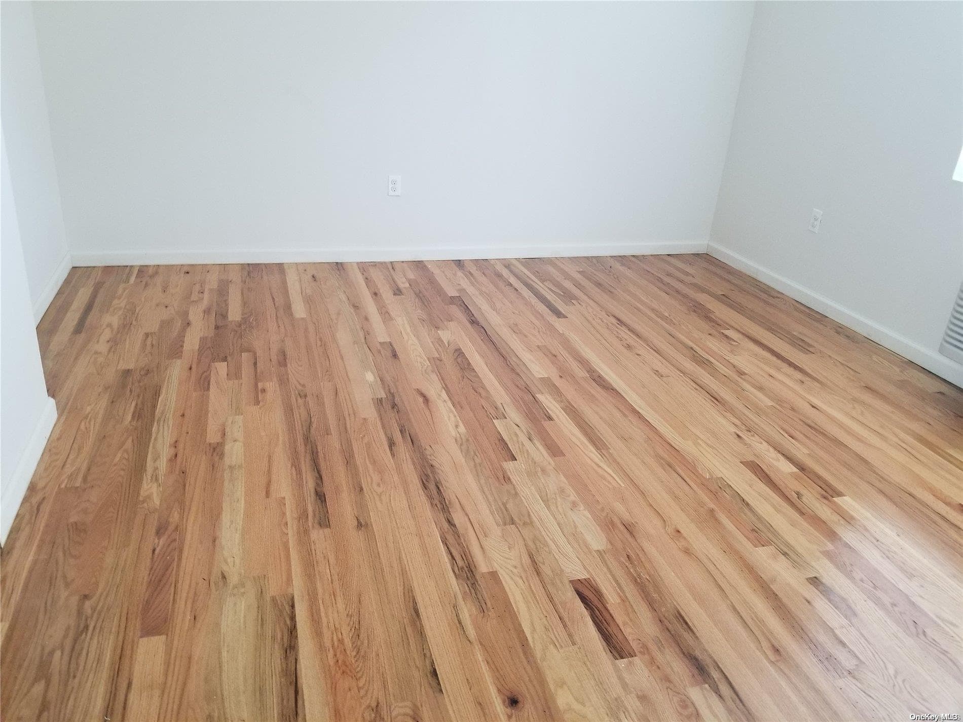 3530 Mickle Avenue thumbnail 6