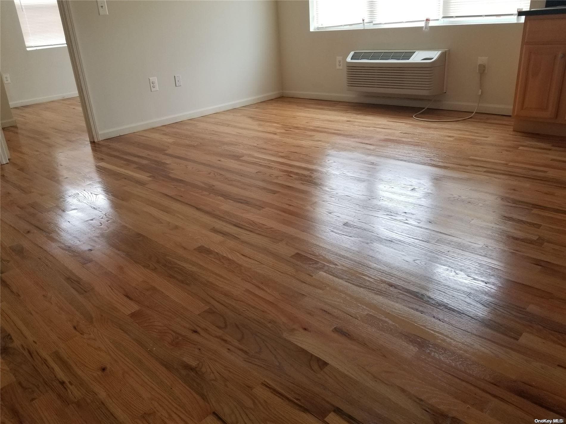 3530 Mickle Avenue thumbnail 7