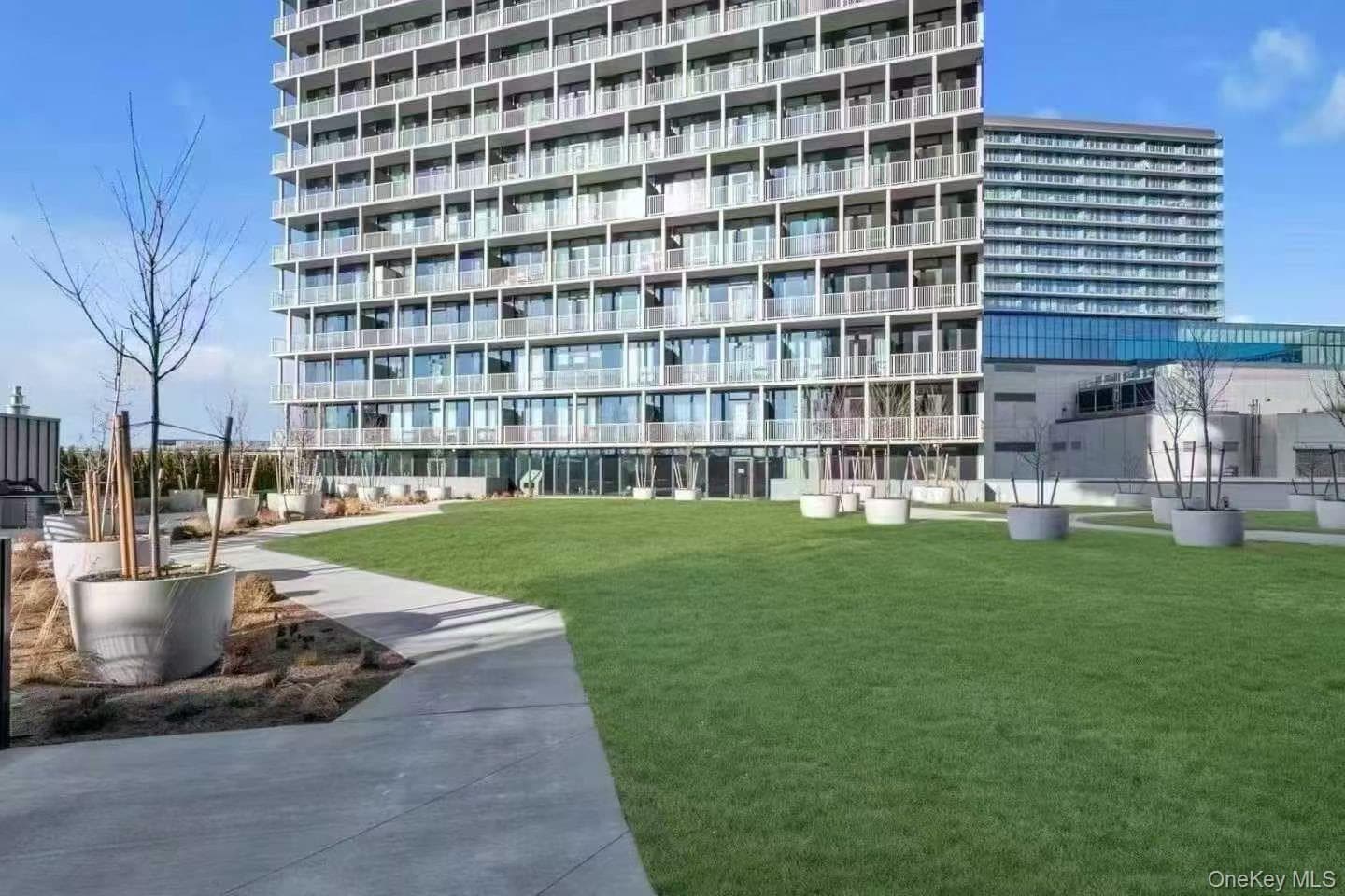 131-02B 40th Road Unit: 4U, Flushing