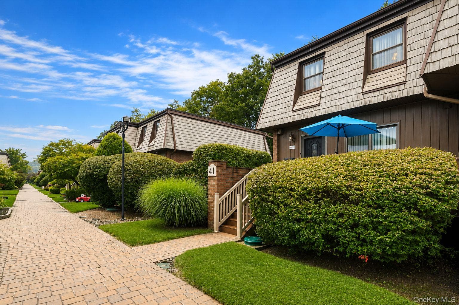 41 Heritage Drive Unit: A thumbnail 2