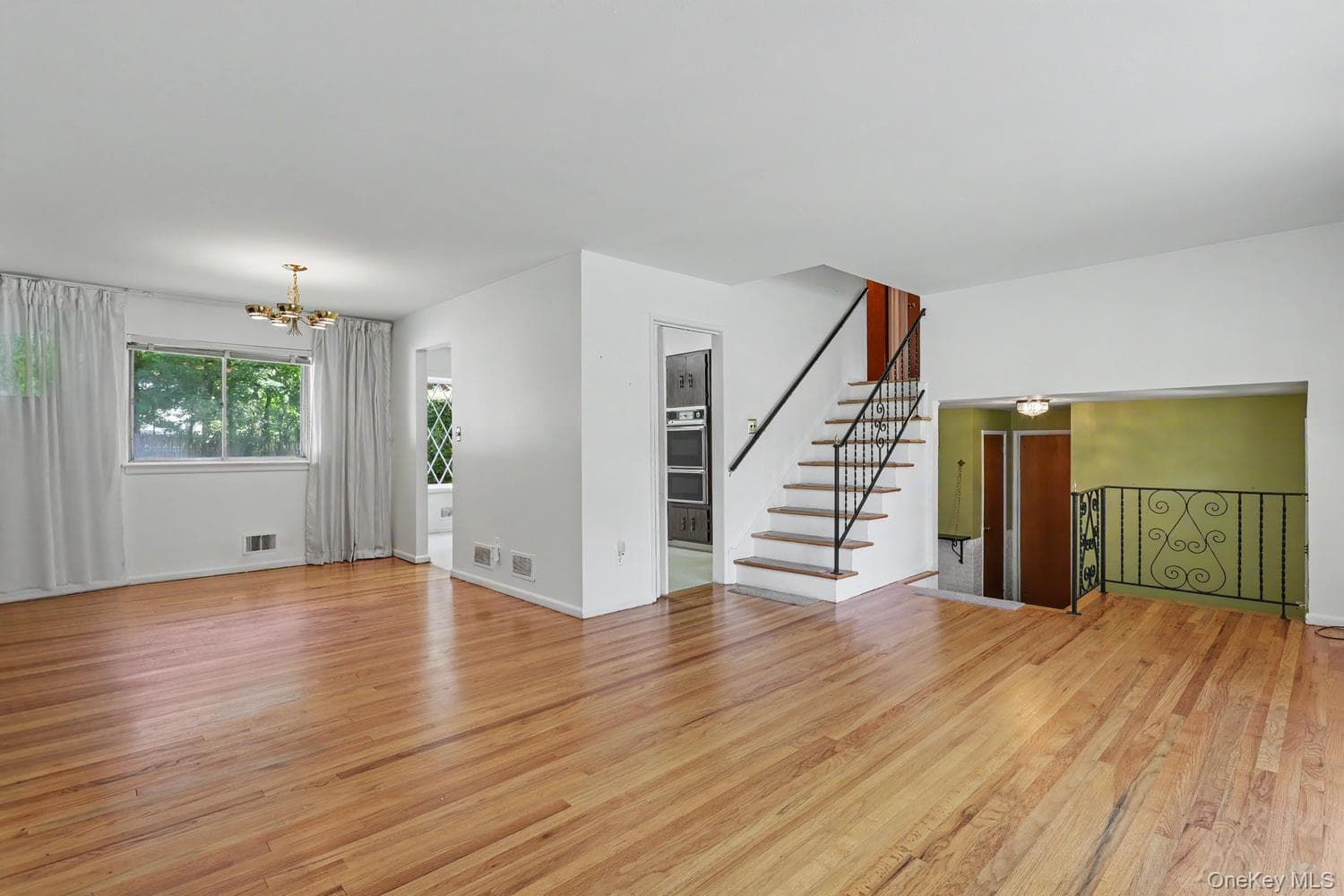 34 Radcliff Drive thumbnail 15
