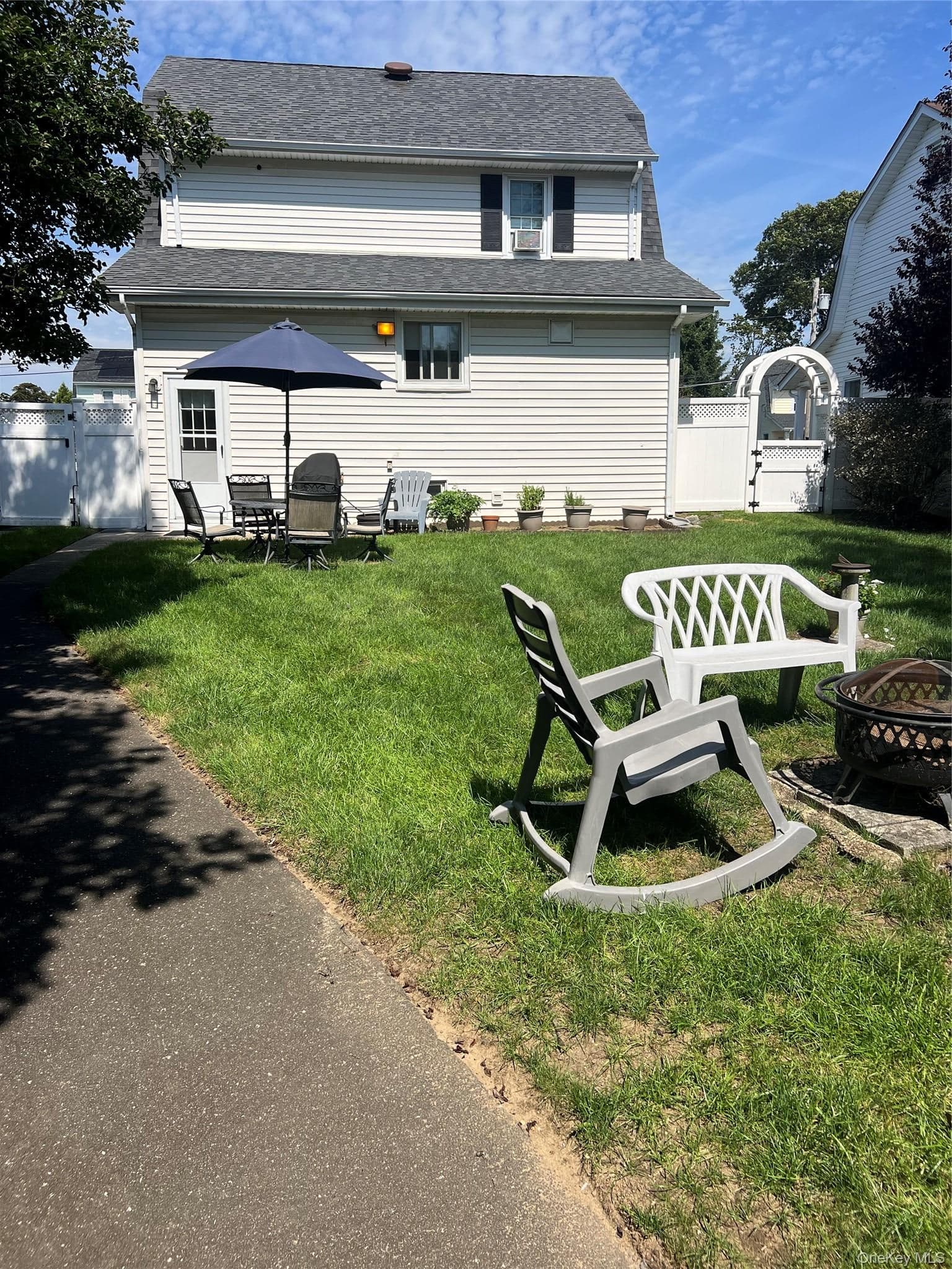 992 Davison Place thumbnail 34
