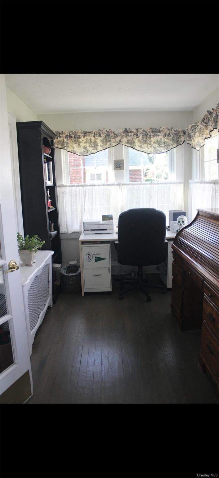 992 Davison Place thumbnail 5