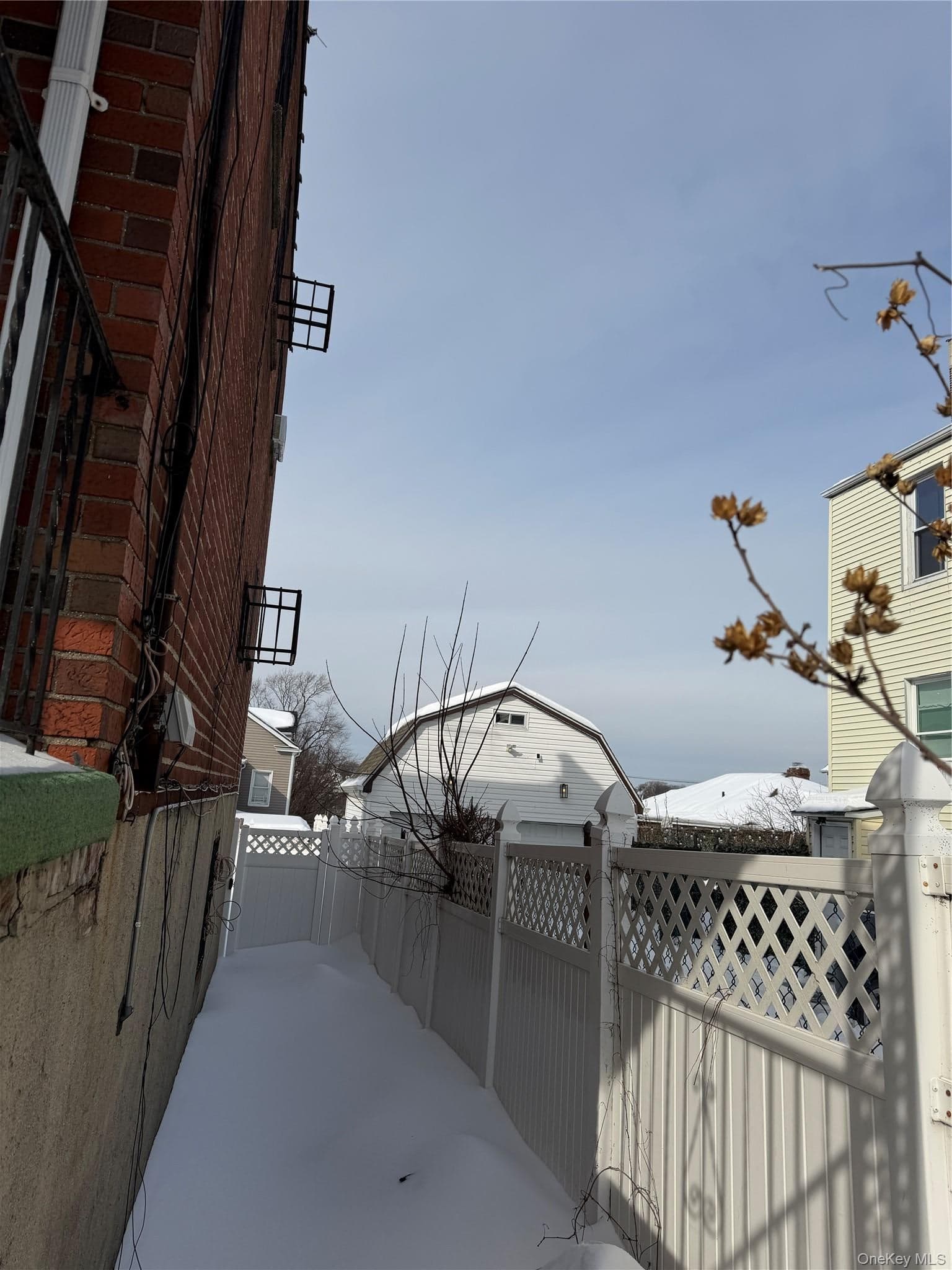 4727 Matilda Avenue thumbnail 9