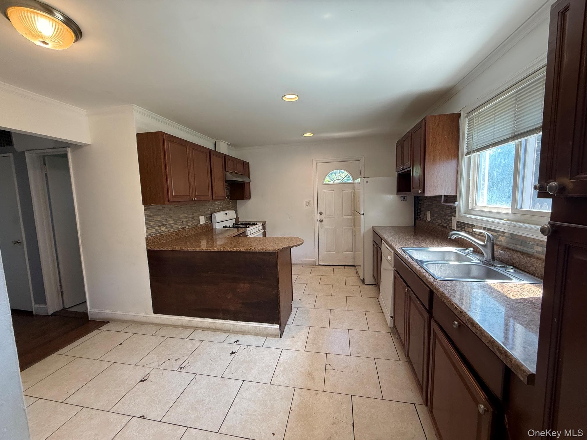 45 Oakley Drive thumbnail 4