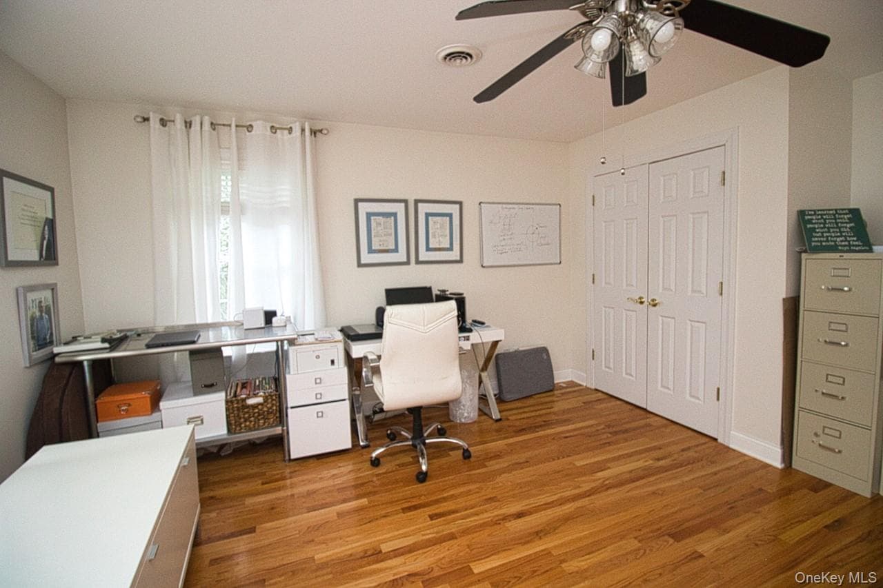 9 Roselawn Road thumbnail 13