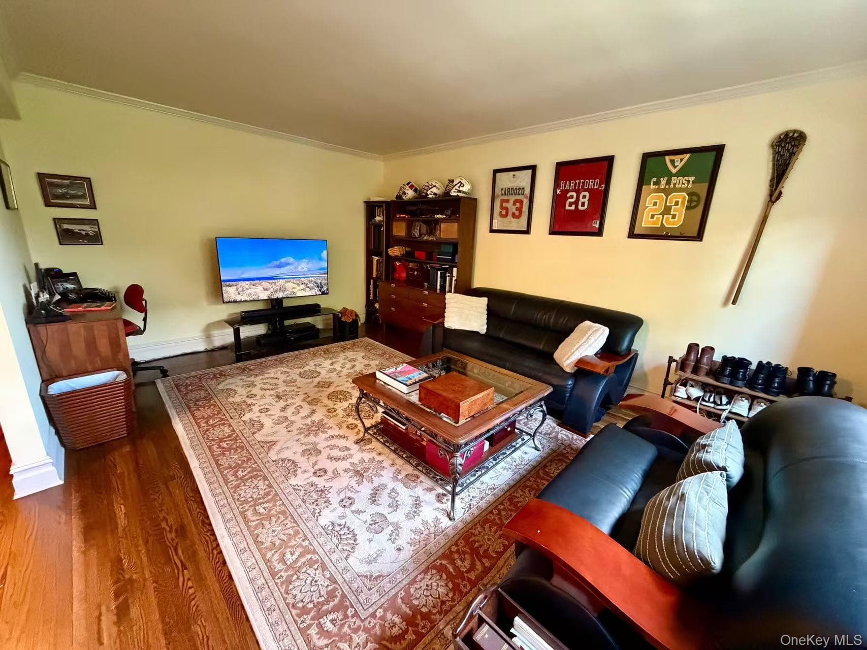 211-05 75th Ave Ave Unit: 3D photo 1