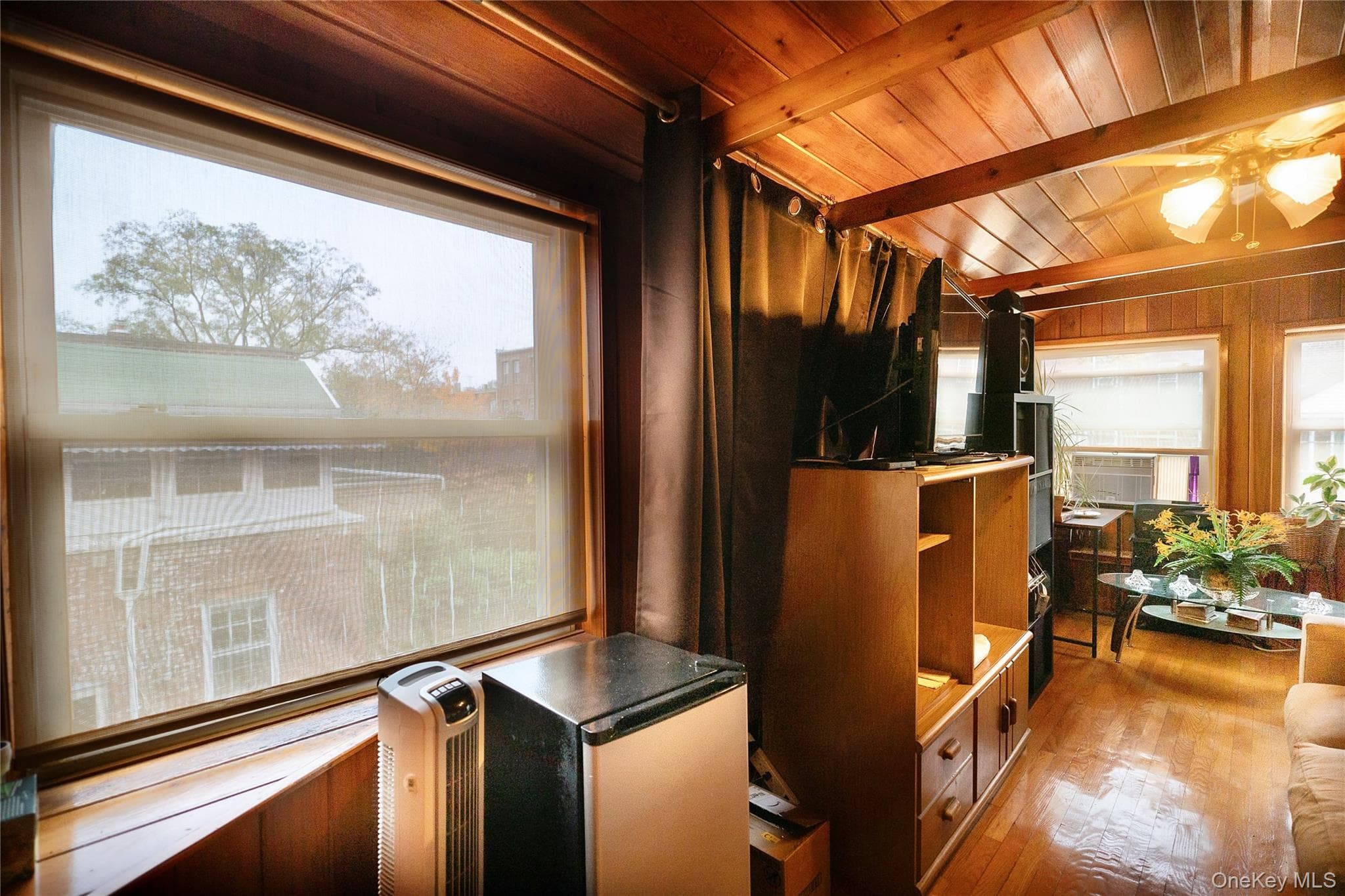 88 Midwood Street thumbnail 20