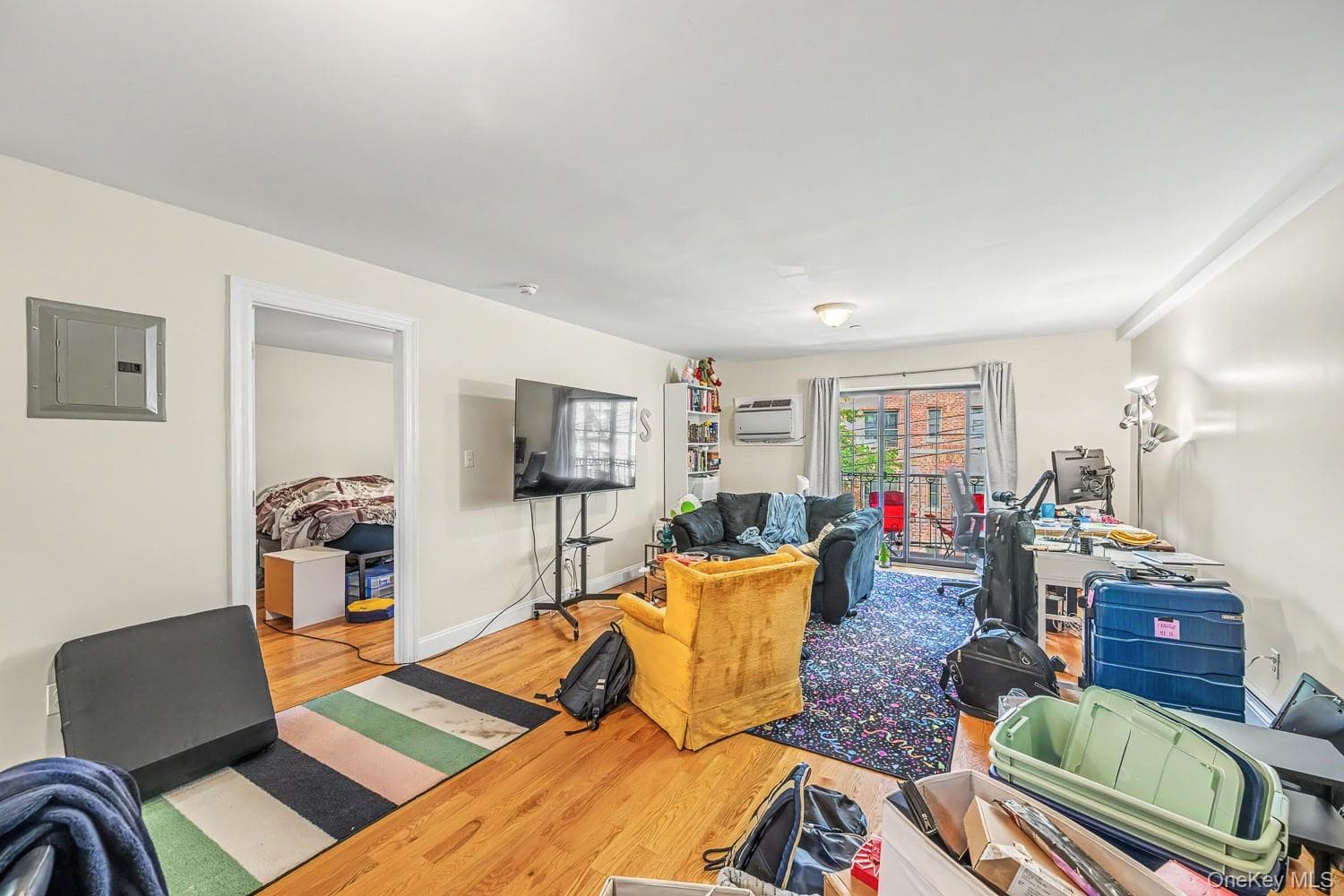 28-29 35th Street thumbnail 10