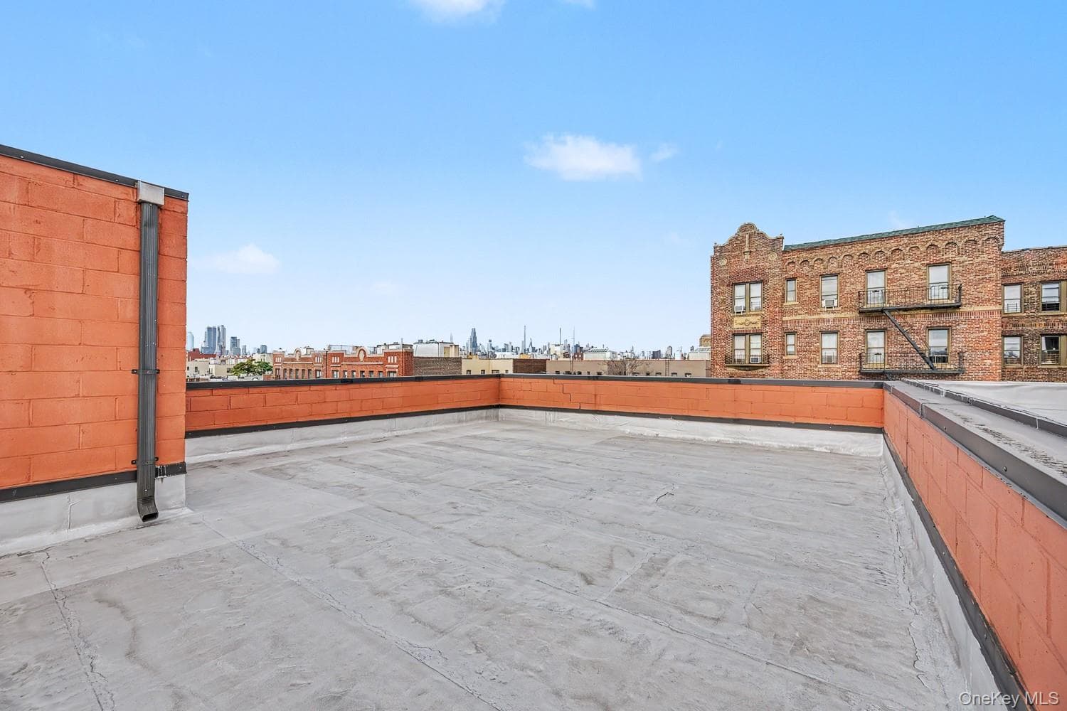 28-29 35th Street thumbnail 18