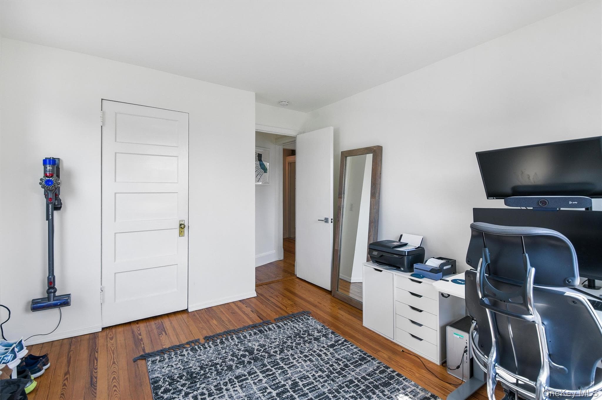 1 Bayview Avenue thumbnail 35