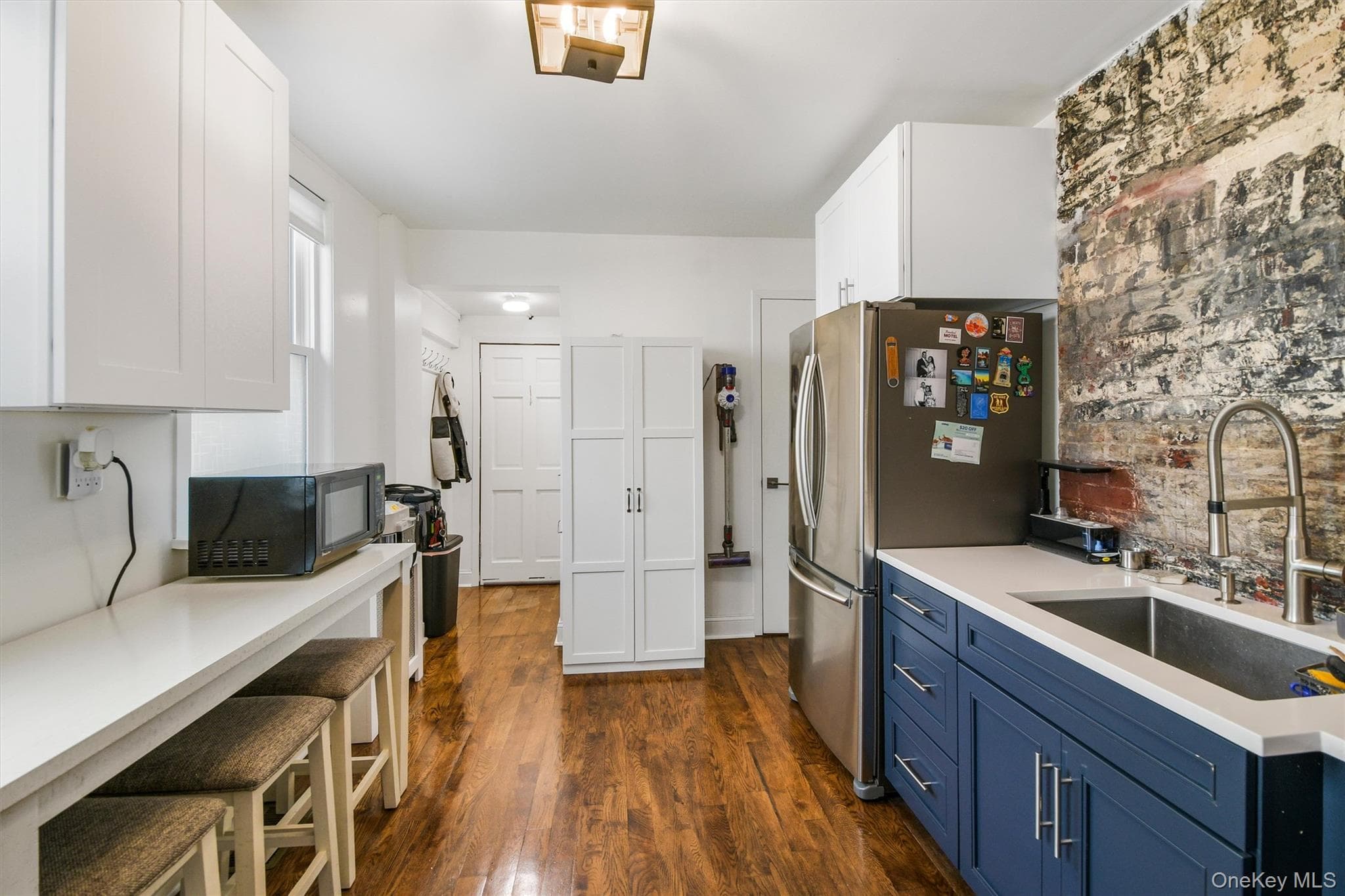 1 Bayview Avenue thumbnail 17
