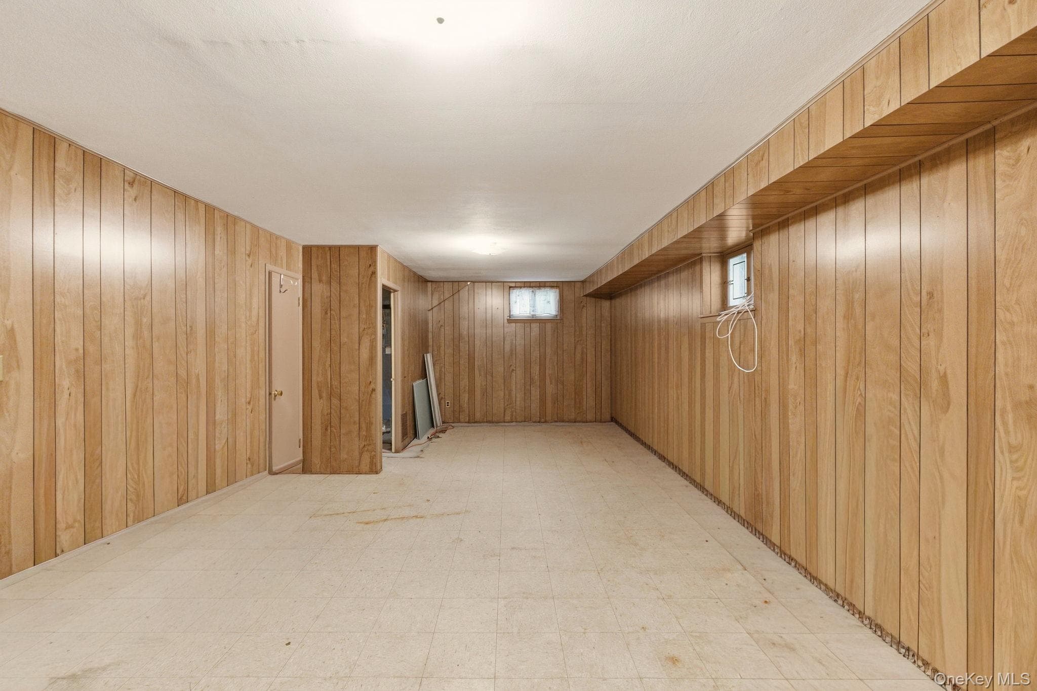 18044 Grand Central Parkway thumbnail 26