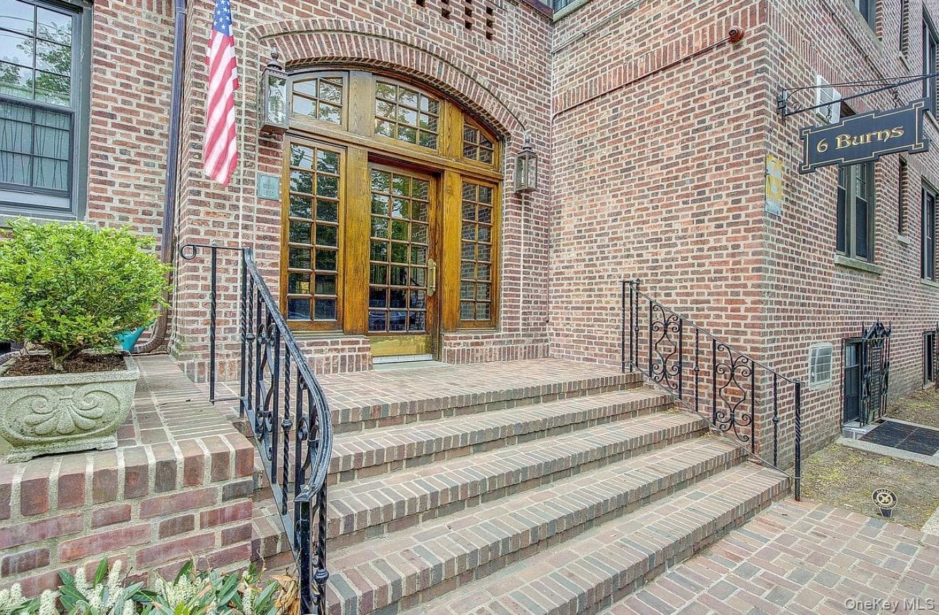 6 Burns Street Unit: 120 thumbnail 5