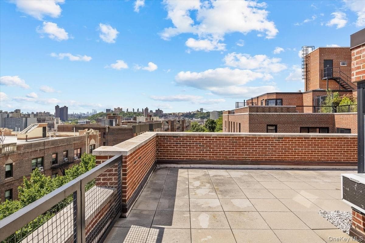 65 Park Terrace East TER Unit: C86 thumbnail 2
