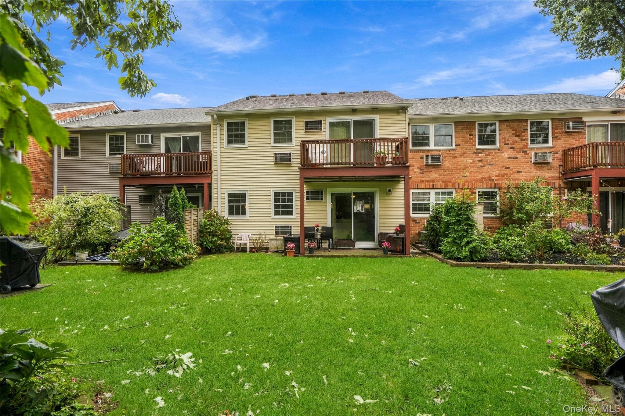 1056 Village Drive Unit: 1056 thumbnail 20