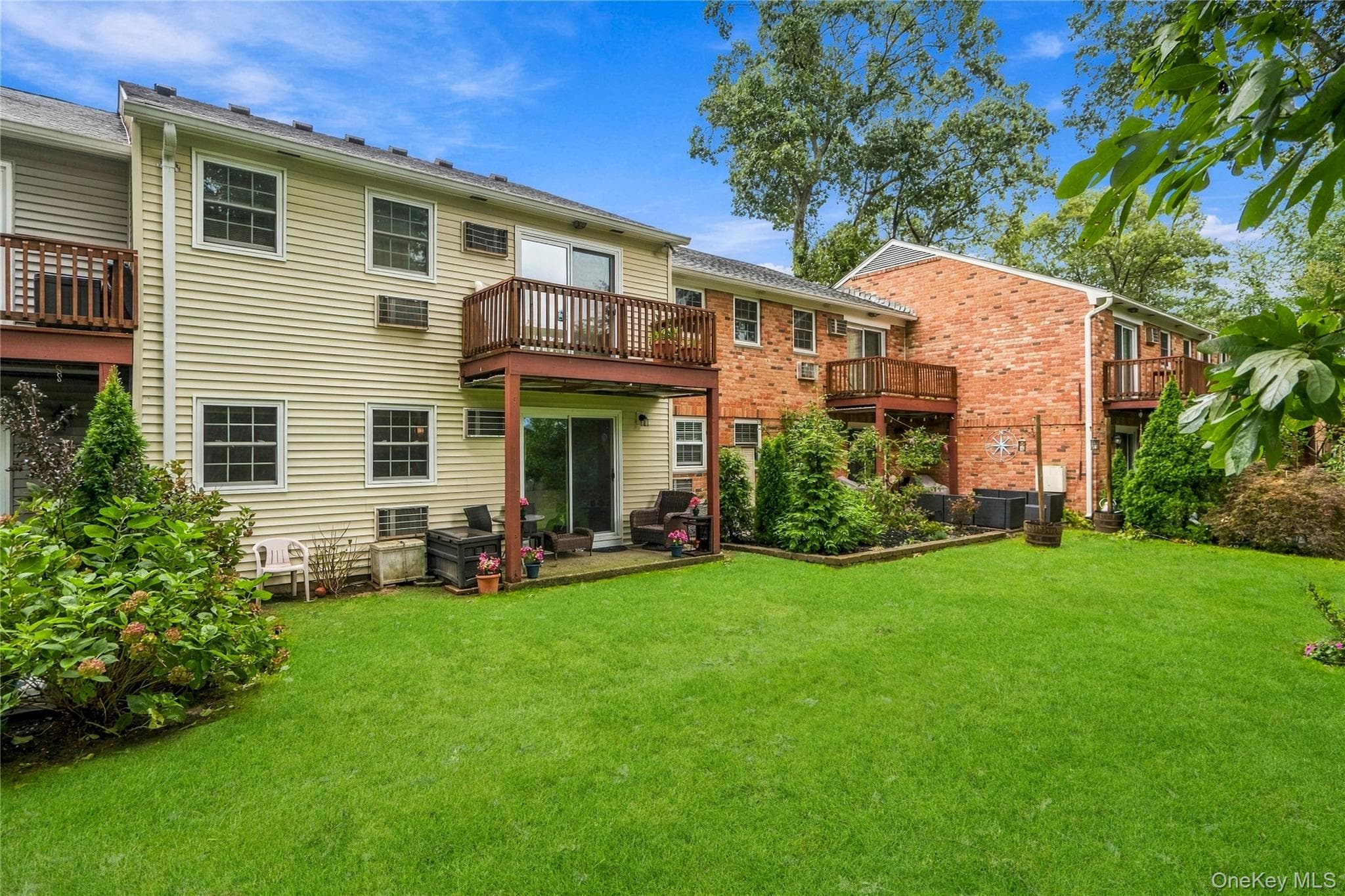 1056 Village Drive Unit: 1056 thumbnail 21