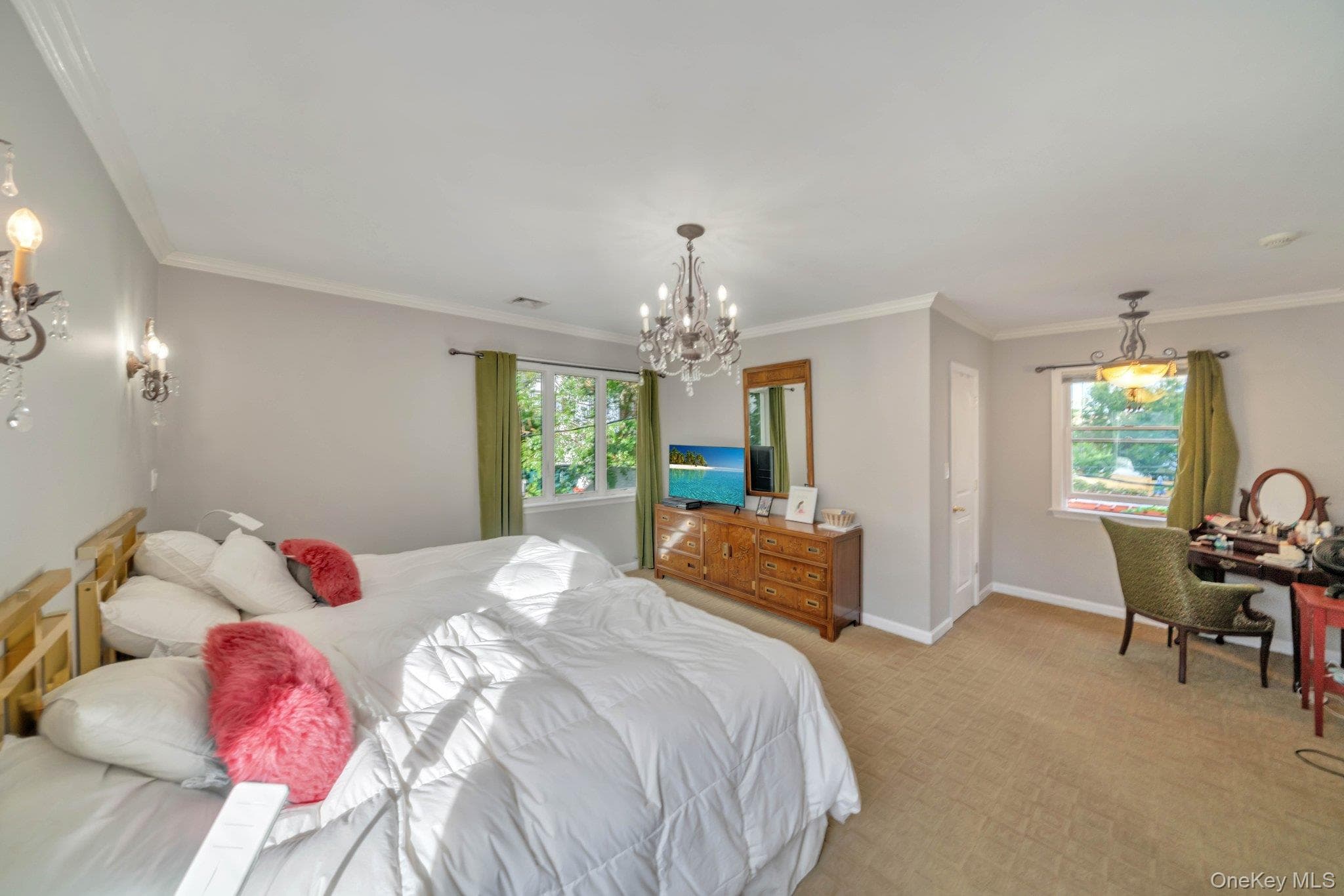 122-05 Metropolitan Avenue thumbnail 12