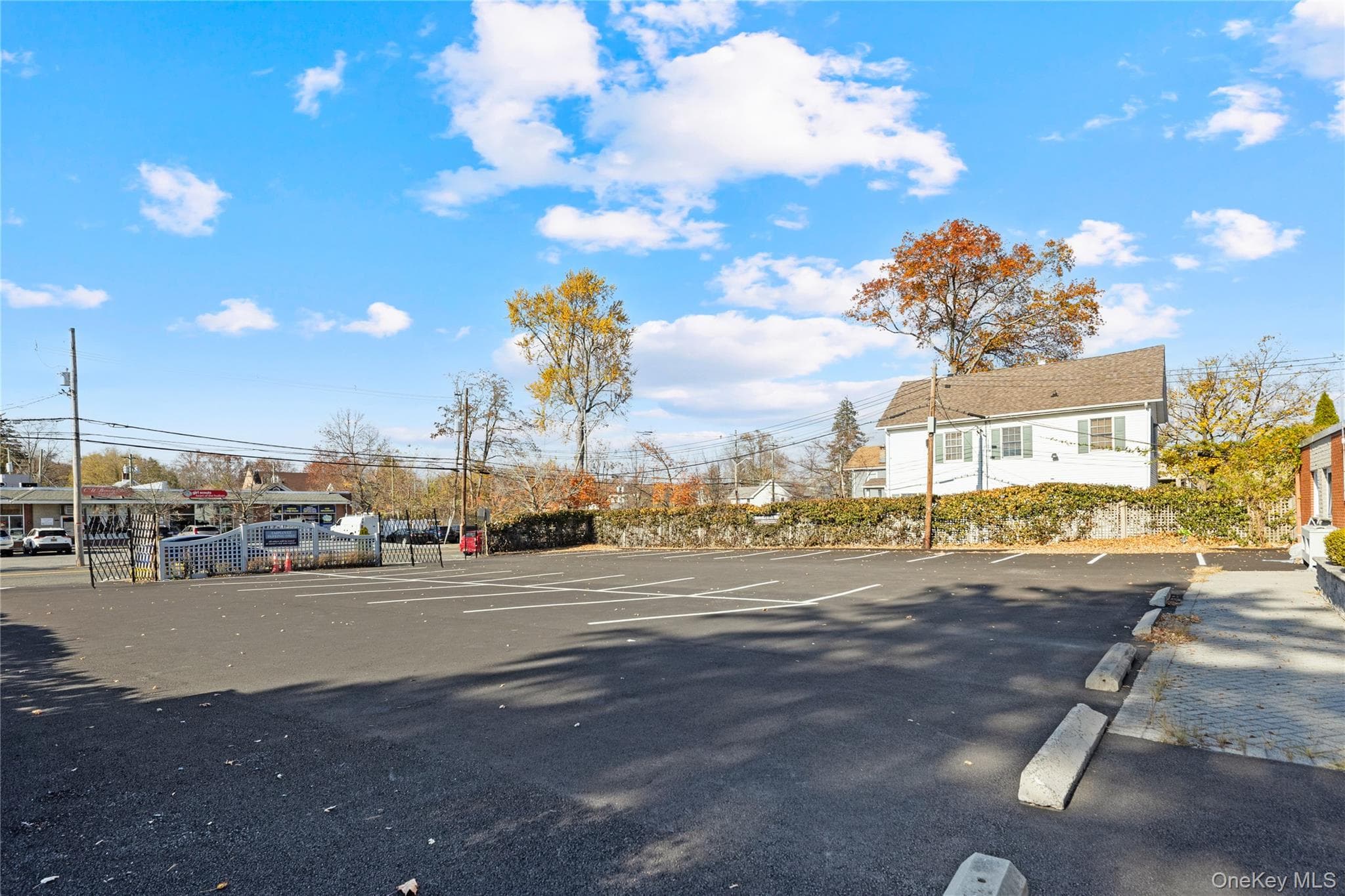 86 Maple Avenue thumbnail 32