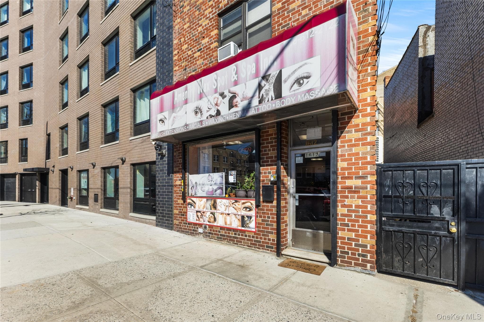 1612 Crosby Avenue thumbnail 3