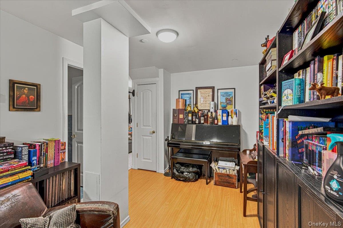 2231 62nd Street Unit: 1A thumbnail 12