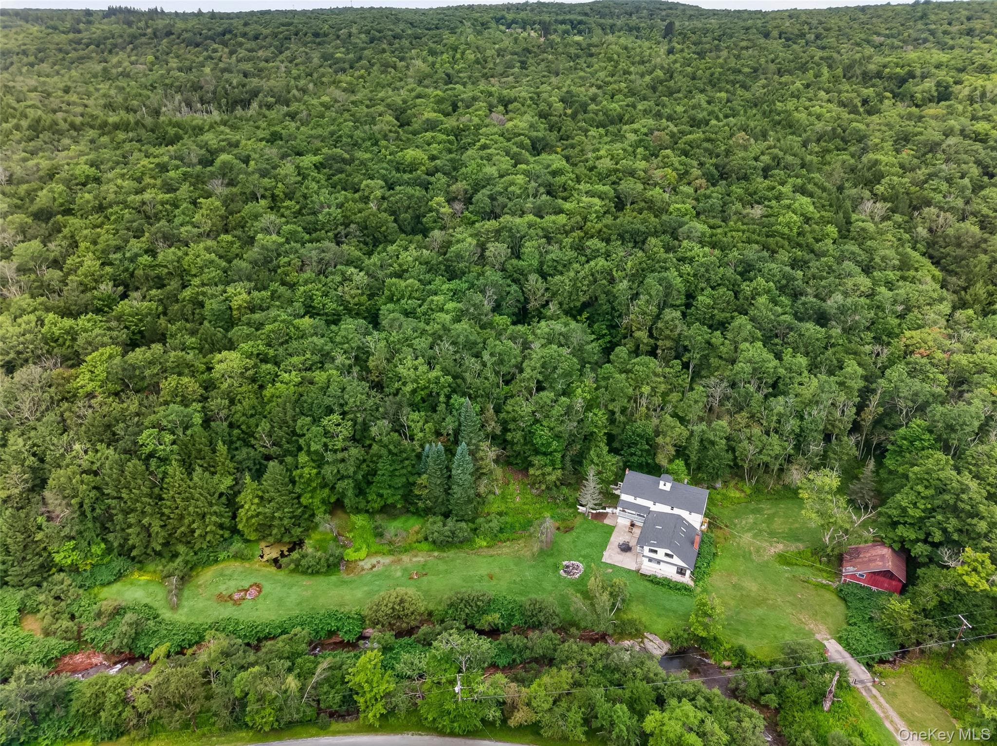 609 Grooville Road thumbnail 3