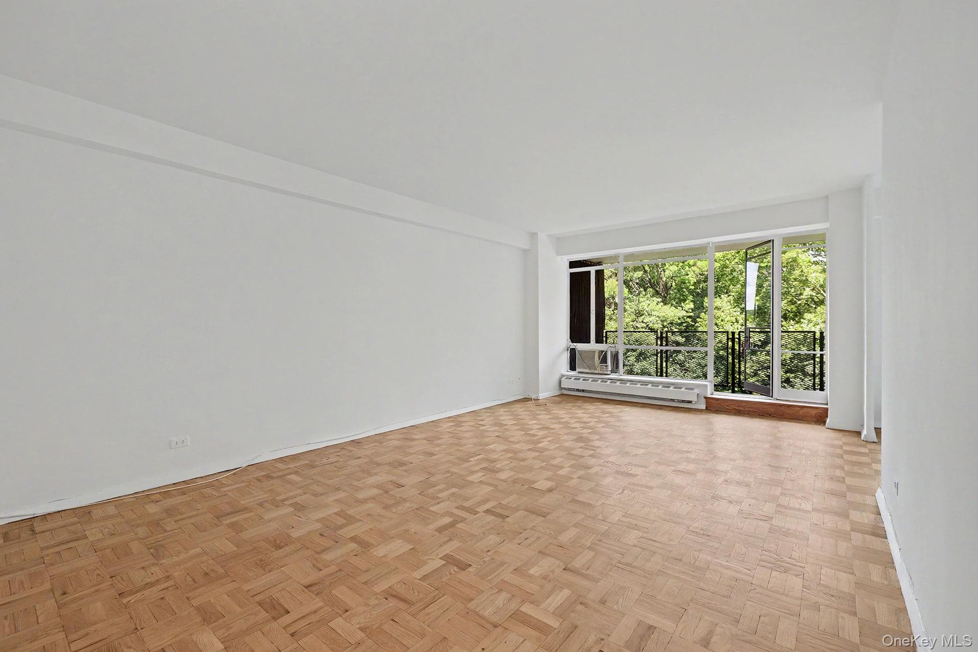 2727 Palisade Avenue Unit: 9B thumbnail 3