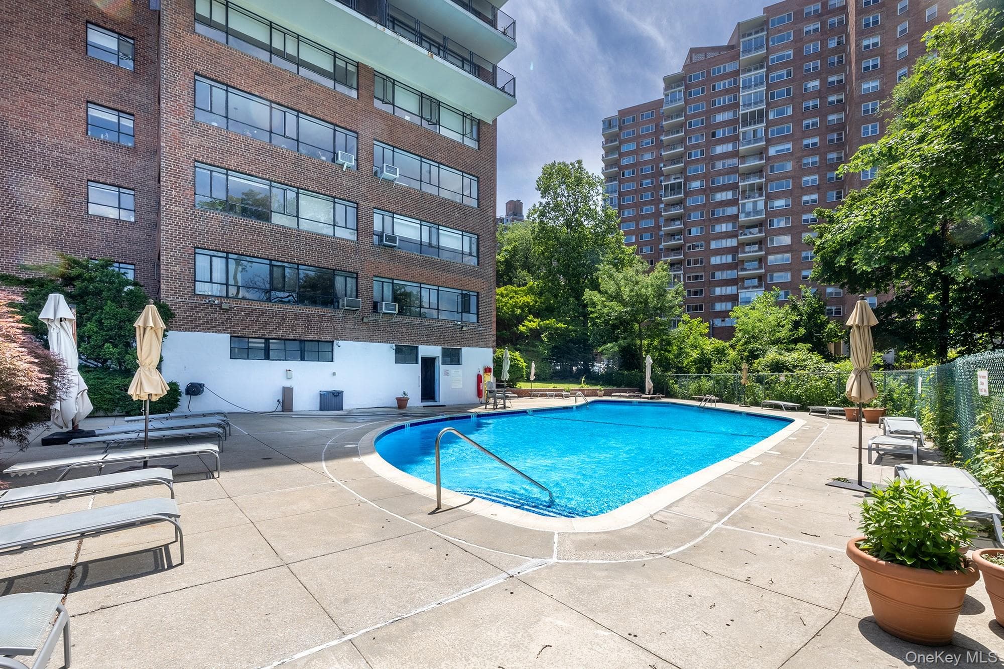 2727 Palisade Avenue Unit: 9B thumbnail 20