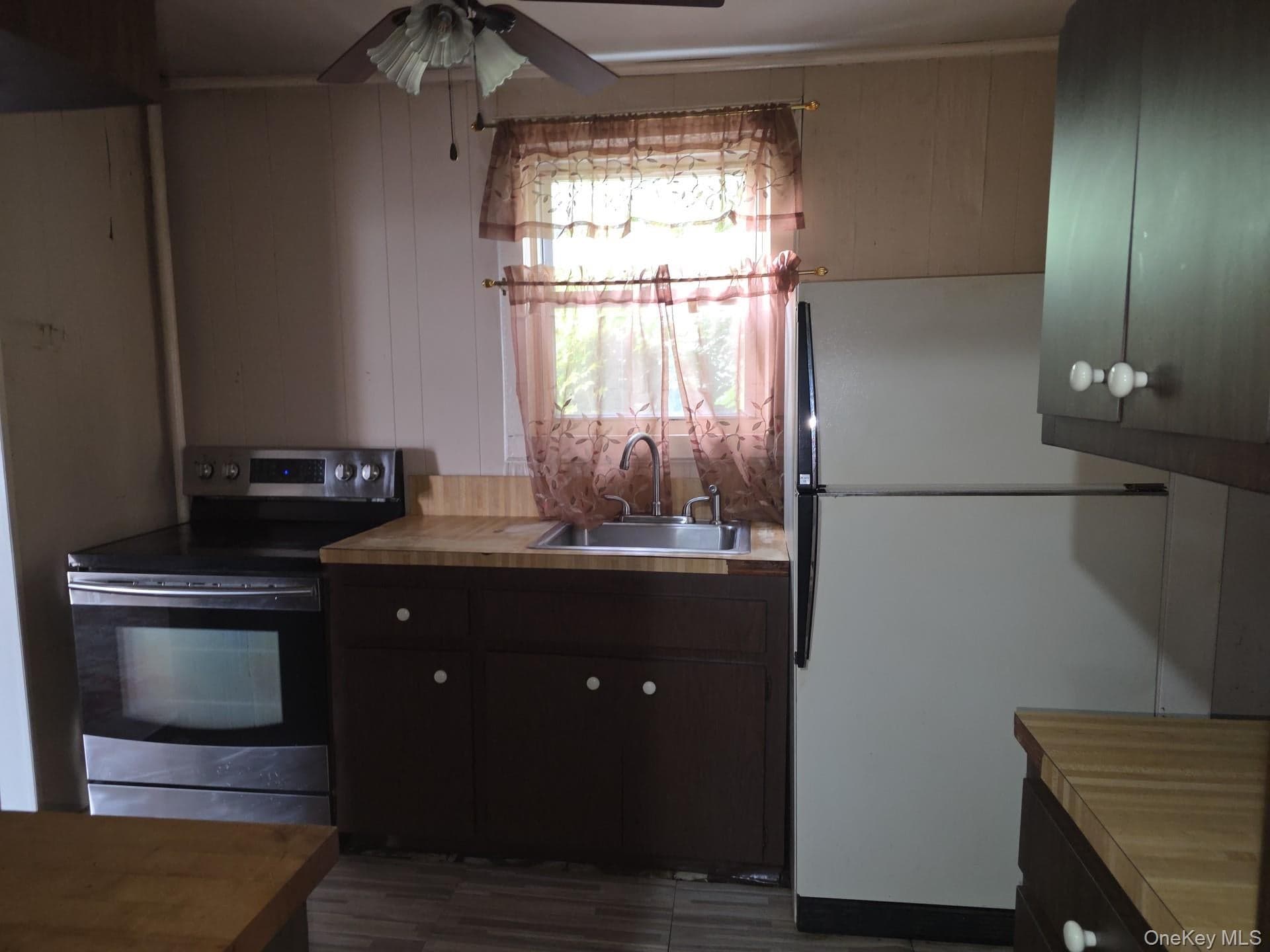 236 Holland Avenue thumbnail 5