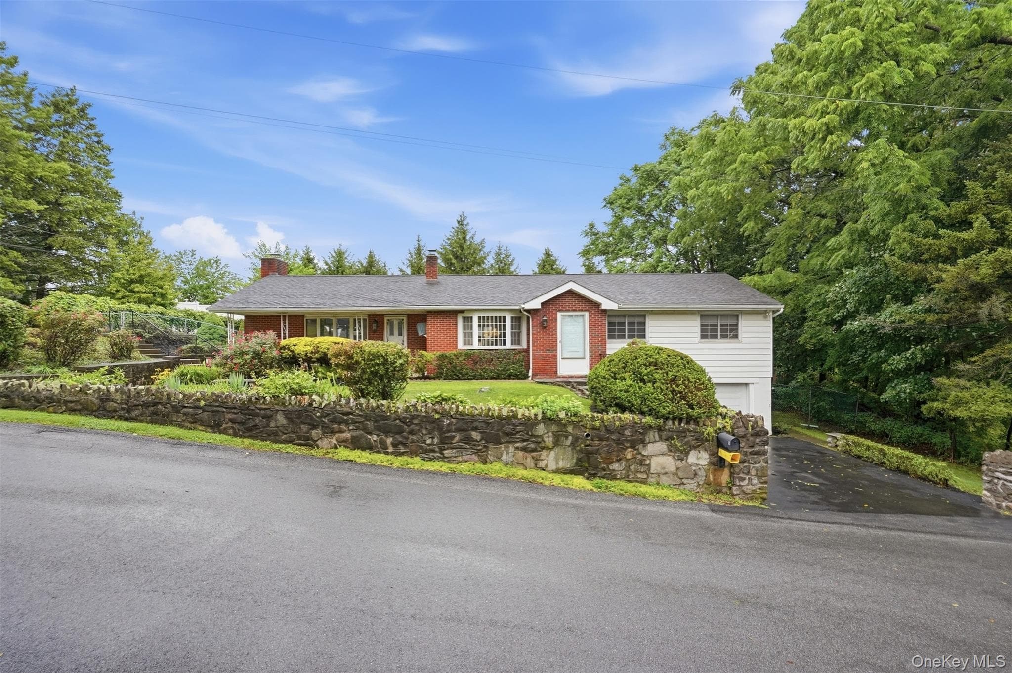 8 Boulder Road, Newburgh