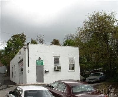 439 Nepperhan Avenue thumbnail 2