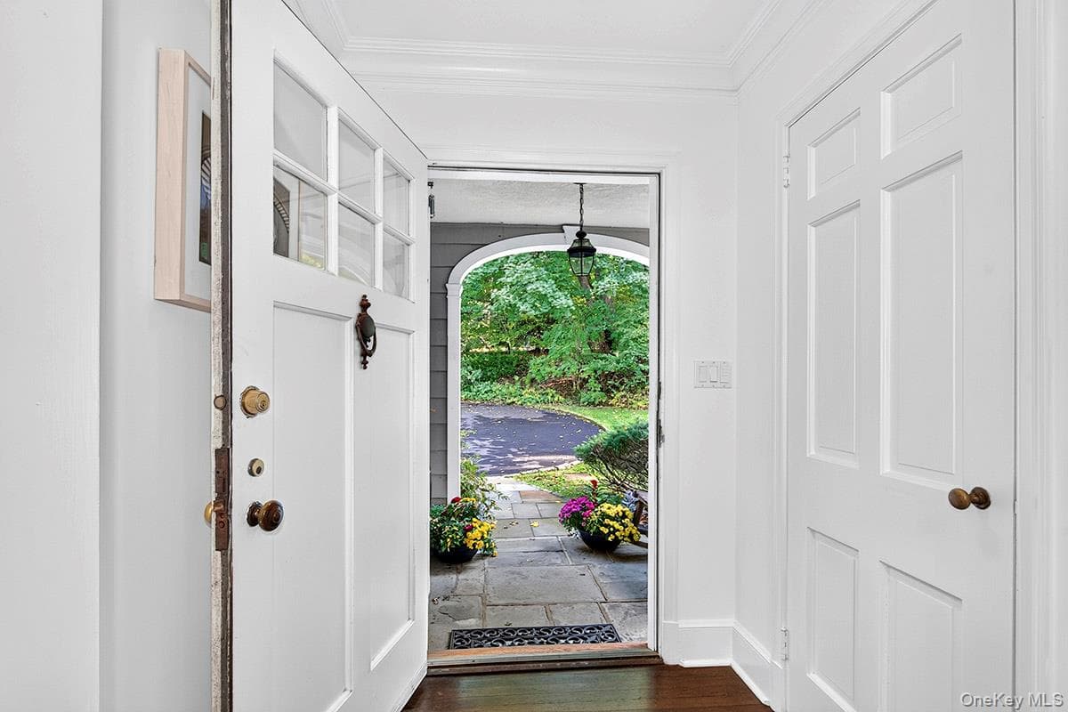 18 Ivy Hill Road thumbnail 4
