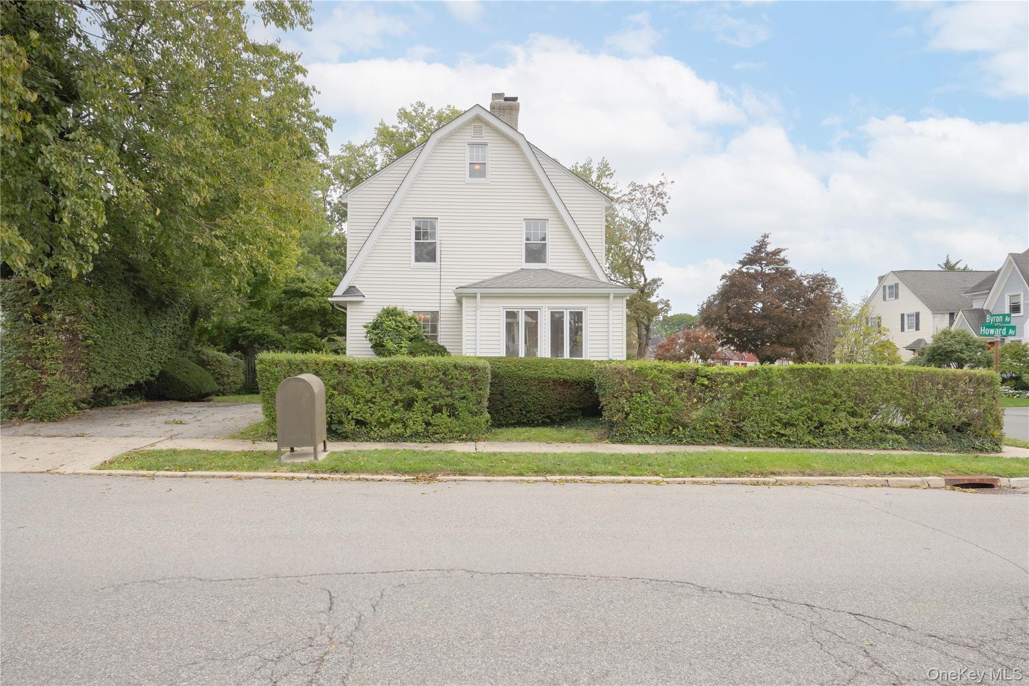 20 Byron Avenue thumbnail 25