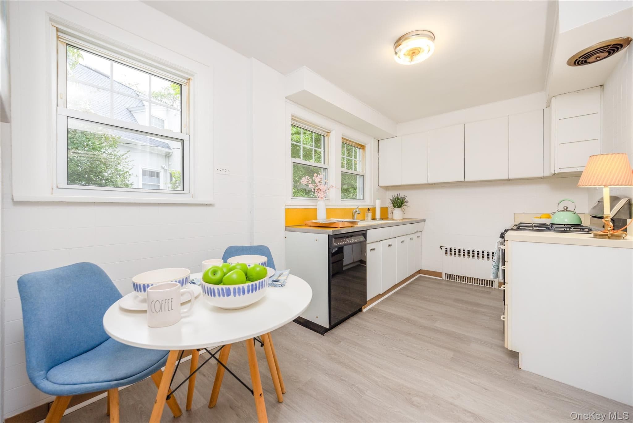 20 Byron Avenue thumbnail 9