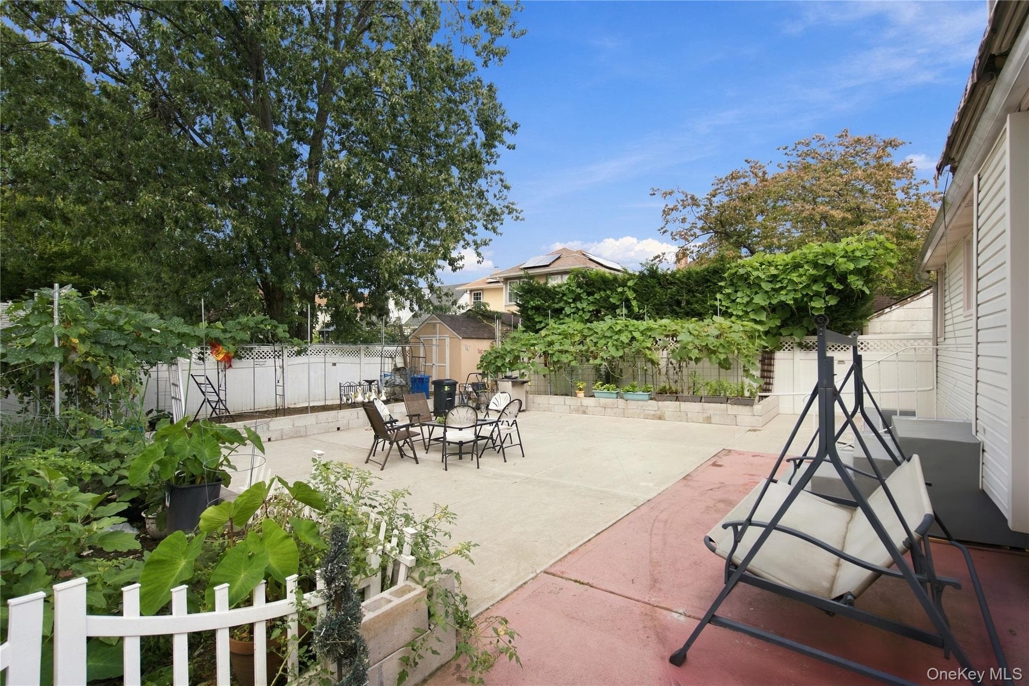 90 Clearstream Avenue thumbnail 26
