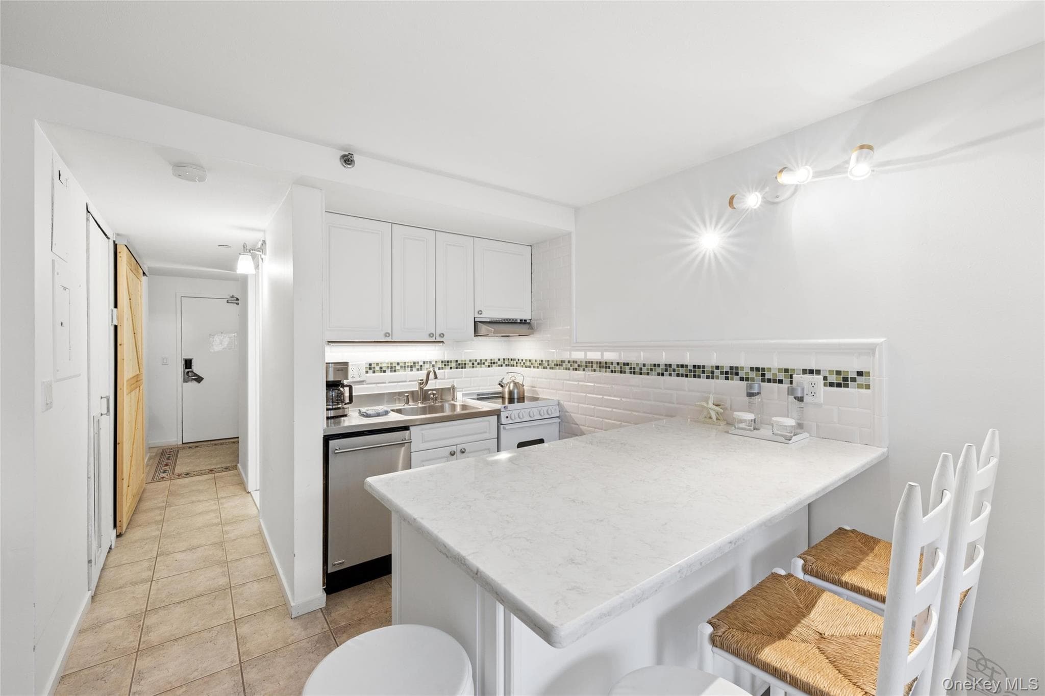 236 Edgemere Street Unit: 127 thumbnail 6