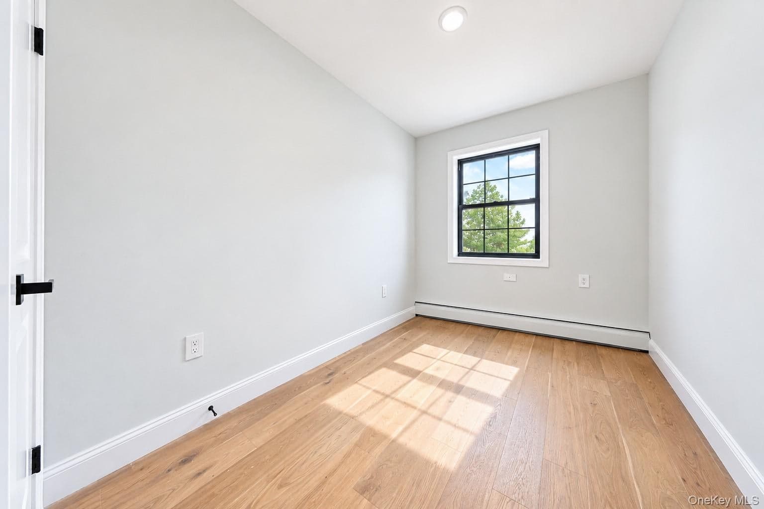 1111 Shore Parkway thumbnail 10