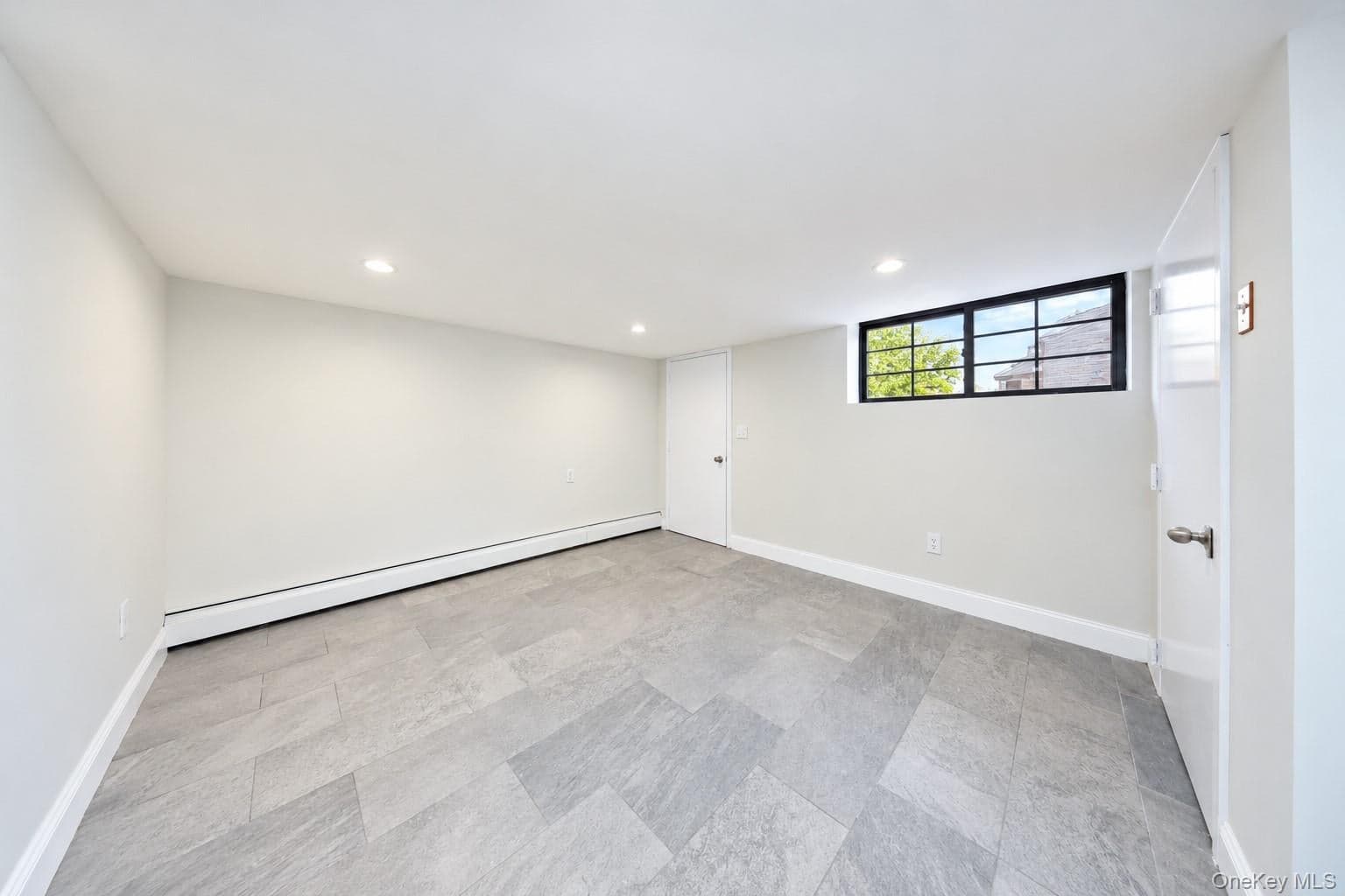 1111 Shore Parkway thumbnail 26