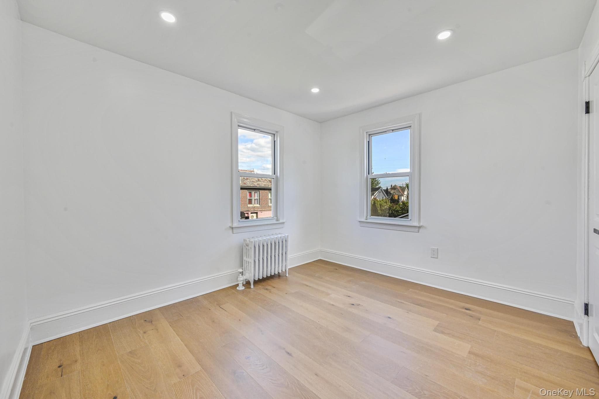 108 N Forest Avenue thumbnail 17