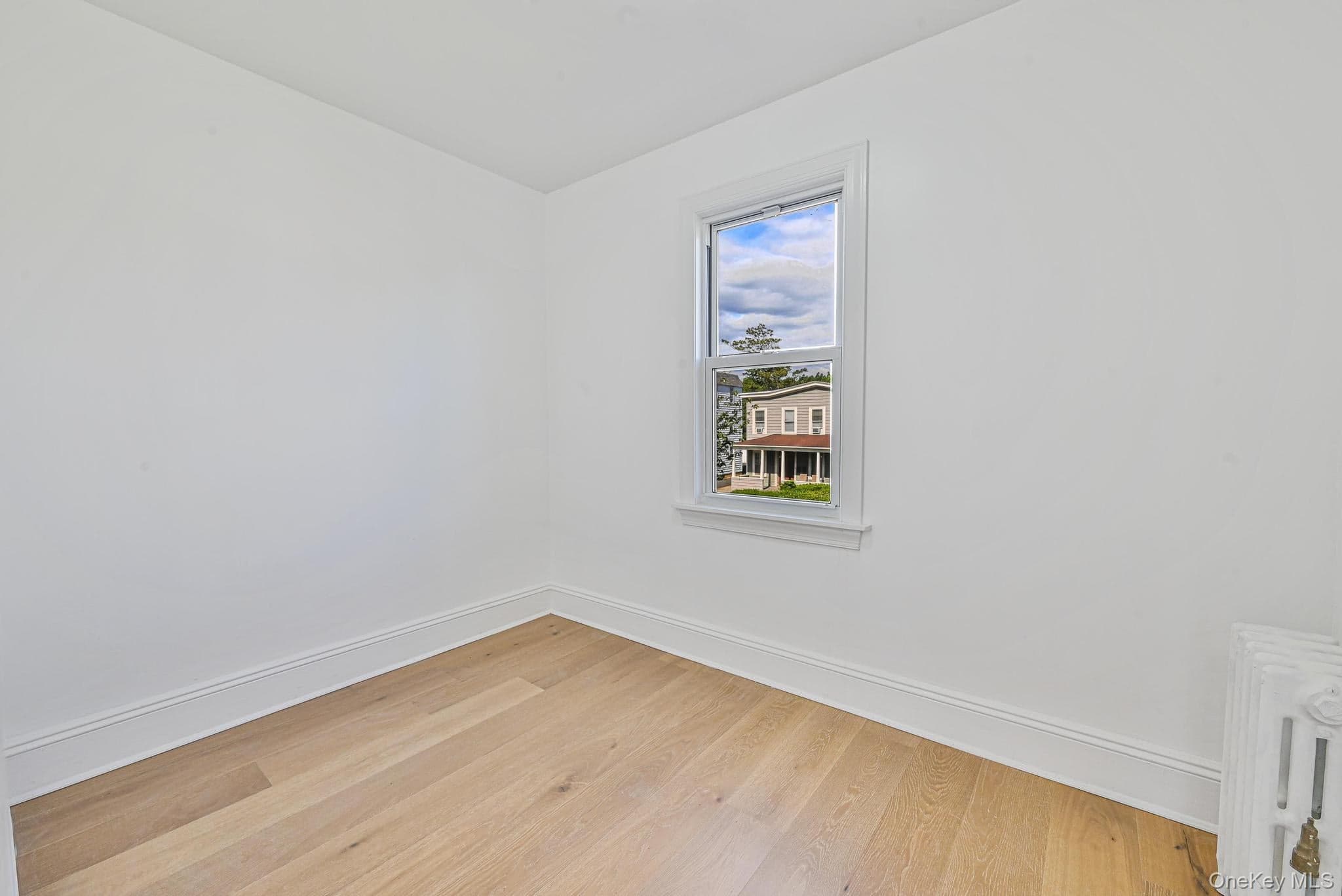 108 N Forest Avenue thumbnail 19