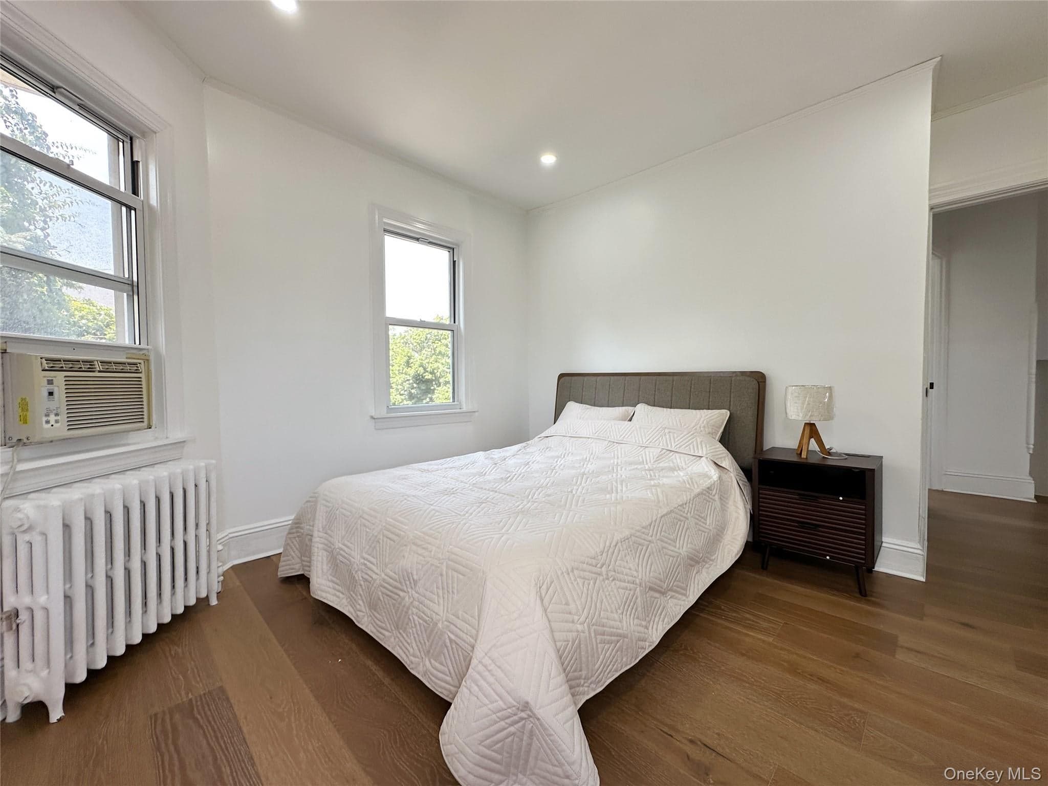 108 N Forest Avenue thumbnail 15