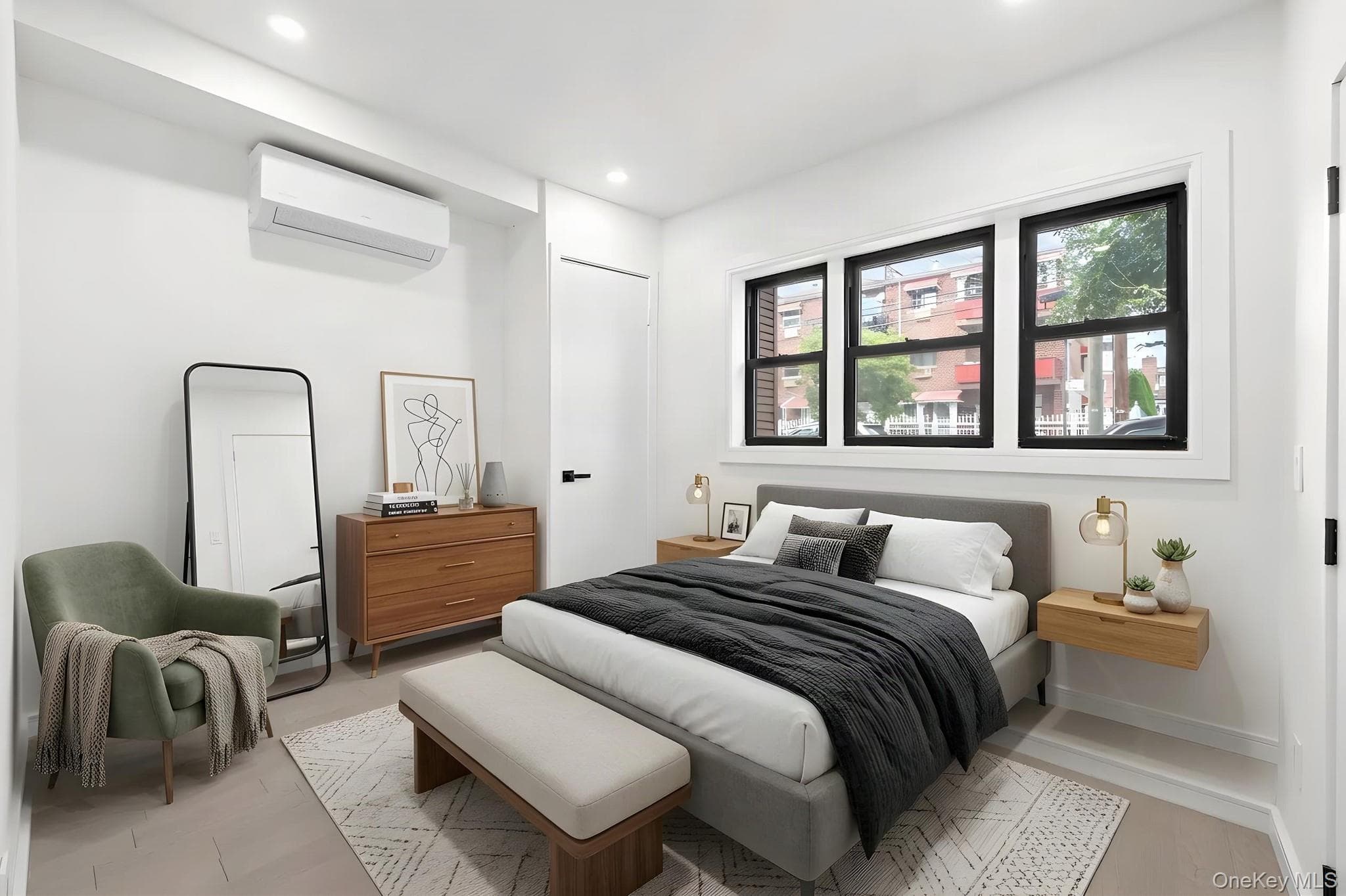 1024 E 226th Street thumbnail 8