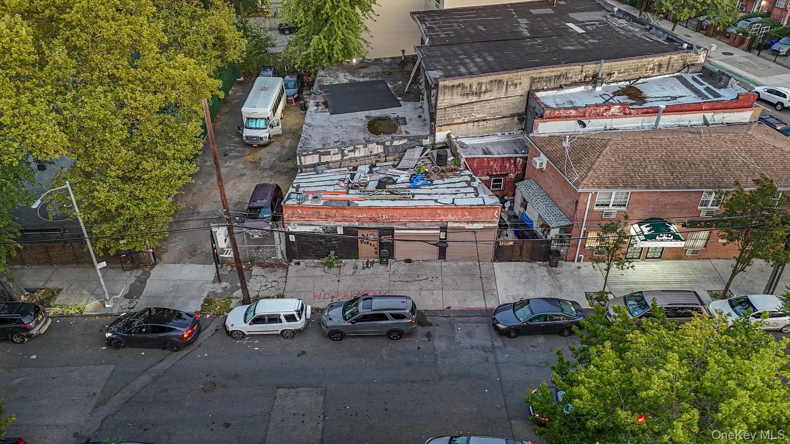 1144 Rev James Polite Avenue thumbnail 5