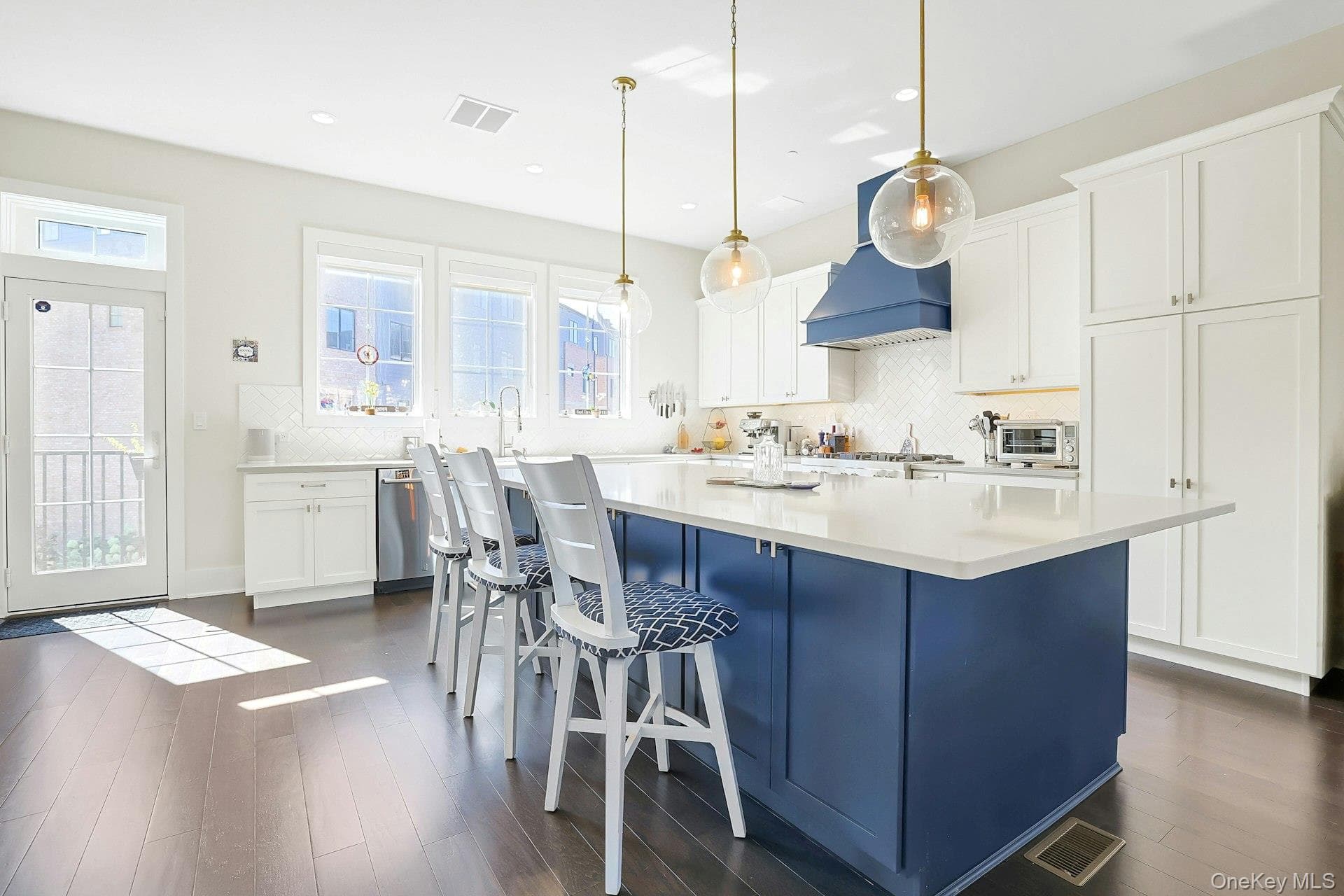 323 Palisades Boulevard thumbnail 12