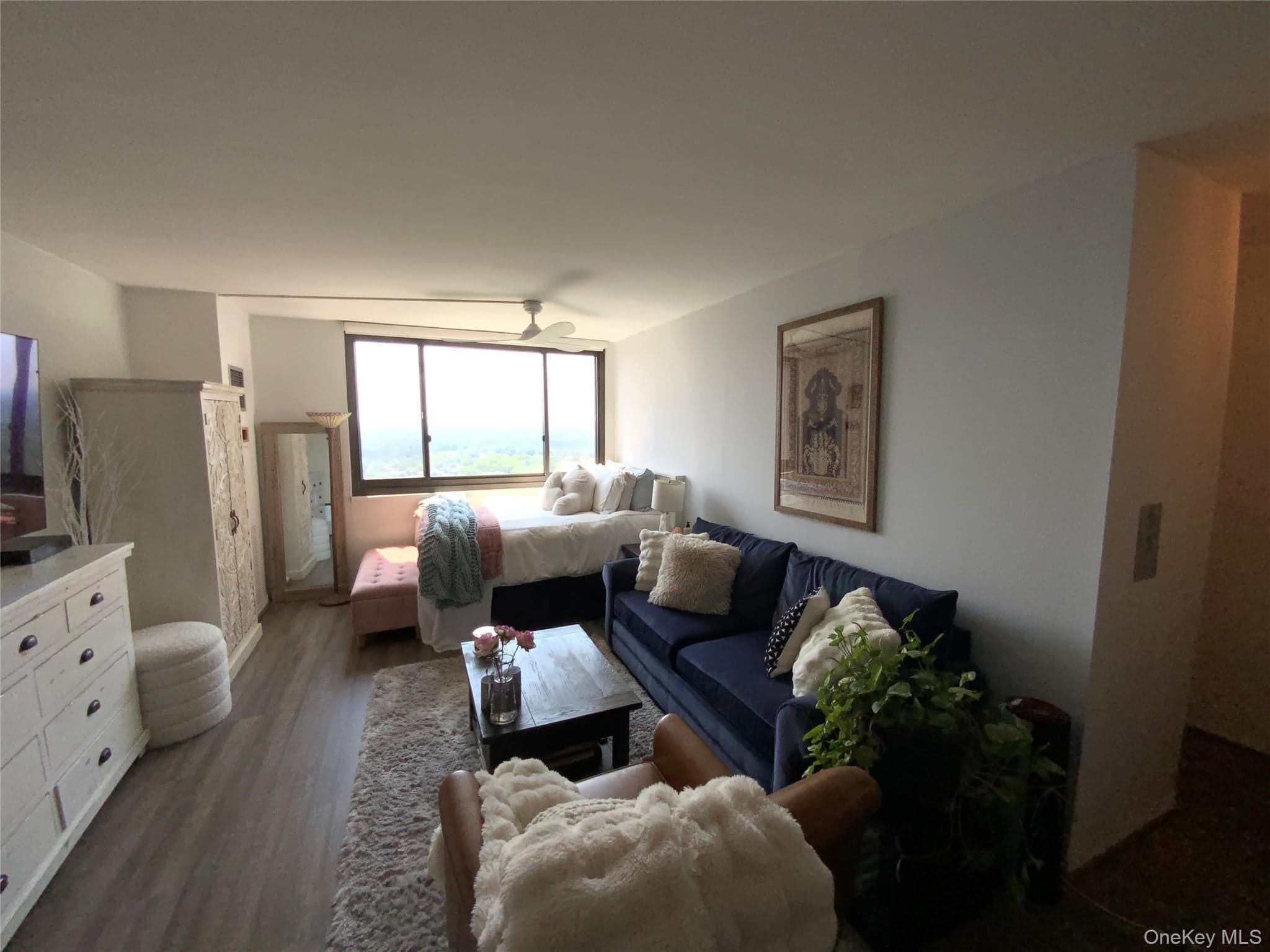 26910 Grand Central Parkway Unit: 31C thumbnail 5